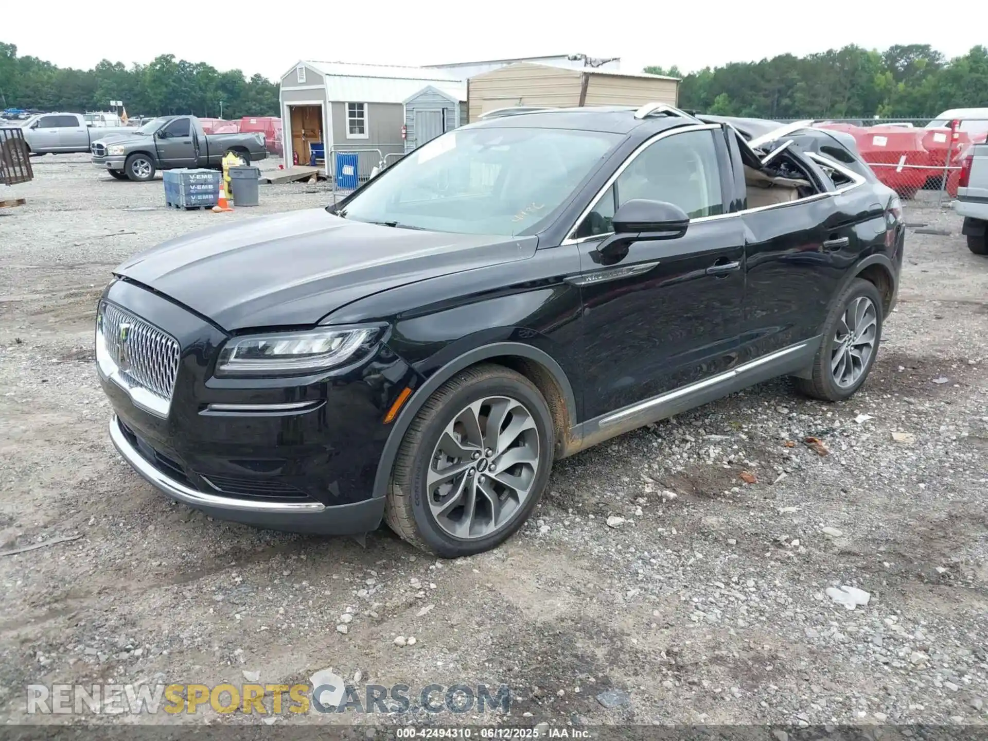 2 Photograph of a damaged car 2LMPJ8K99MBL12344 LINCOLN NAUTILUS 2021
