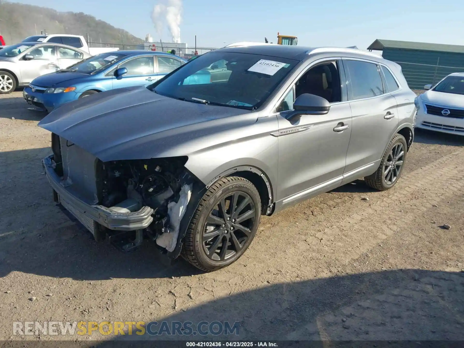 2 Photograph of a damaged car 2LMPJ8K96NBL06860 LINCOLN NAUTILUS 2022