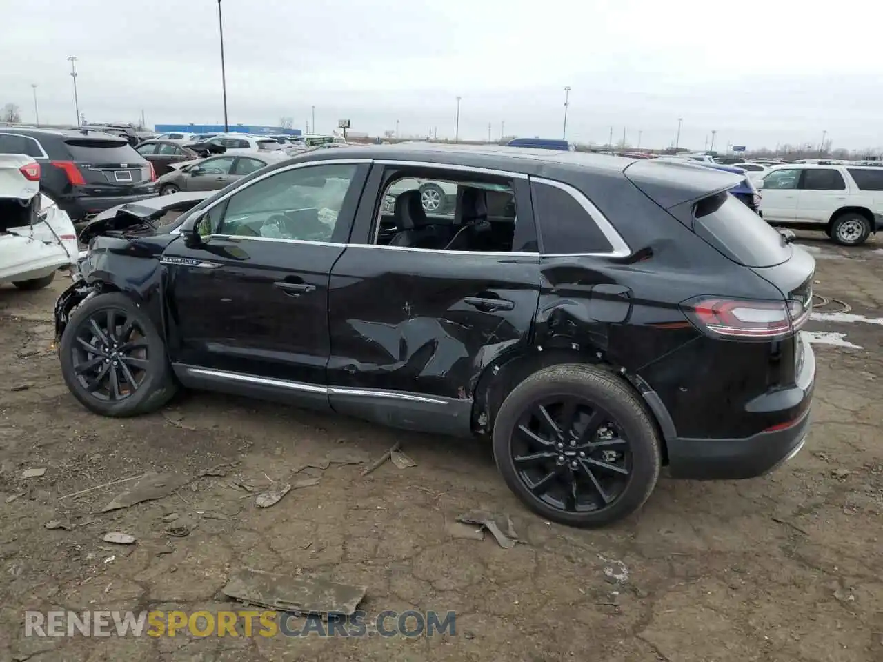 2 Photograph of a damaged car 2LMPJ8KP0NBL09929 LINCOLN NAUTILUS 2022