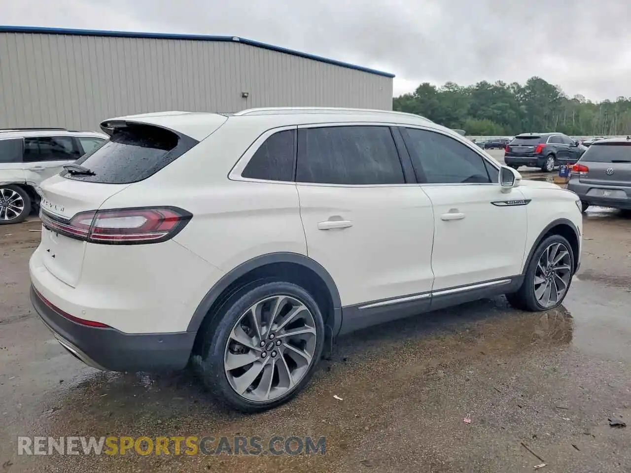 3 fotografías del automóvil dañado 2LMPJ8KP7NBL15758 LINCOLN NAUTILUS 2022