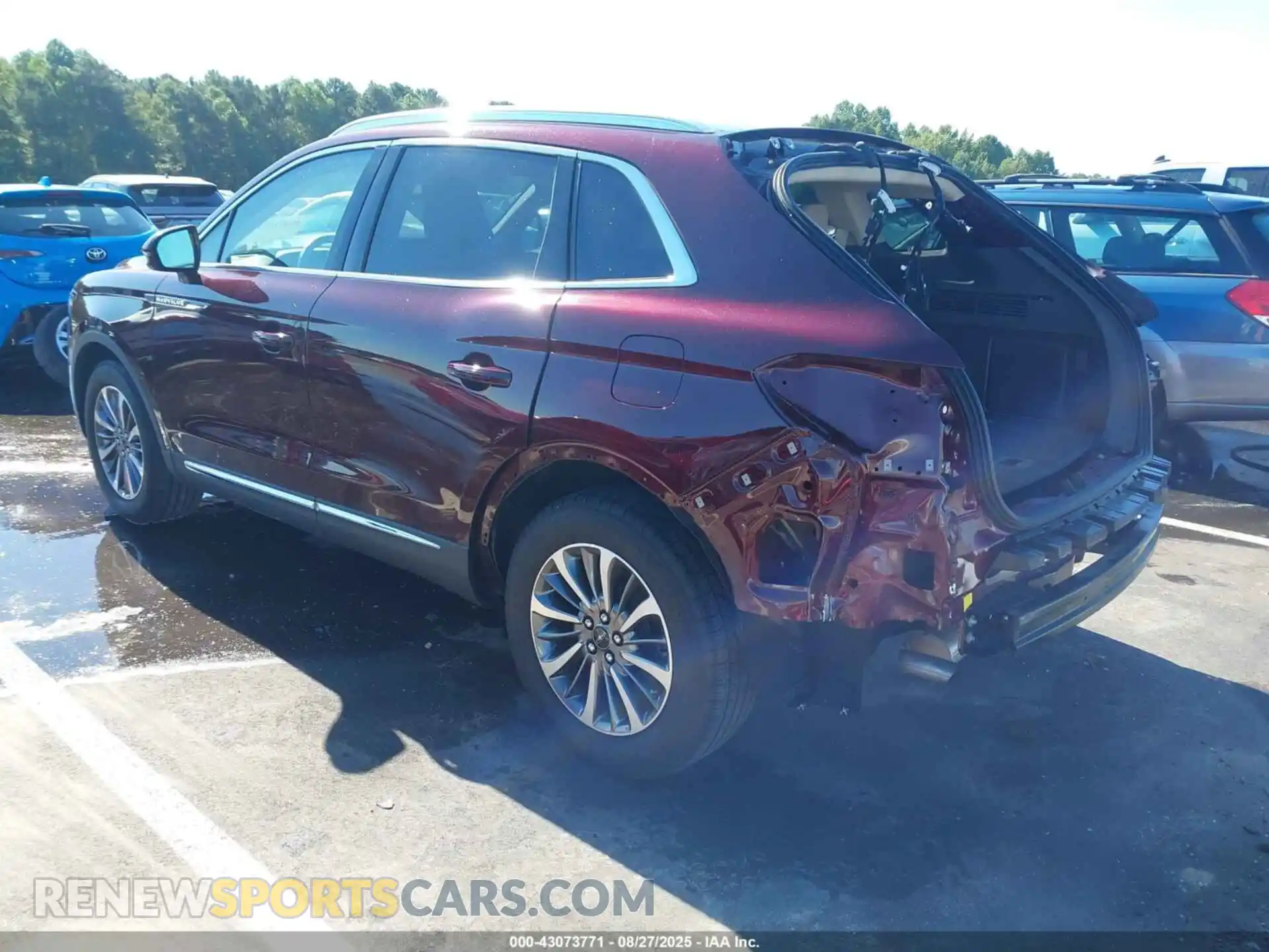 3 Photograph of a damaged car 2LMPJ6J94PBL17249 LINCOLN NAUTILUS 2023