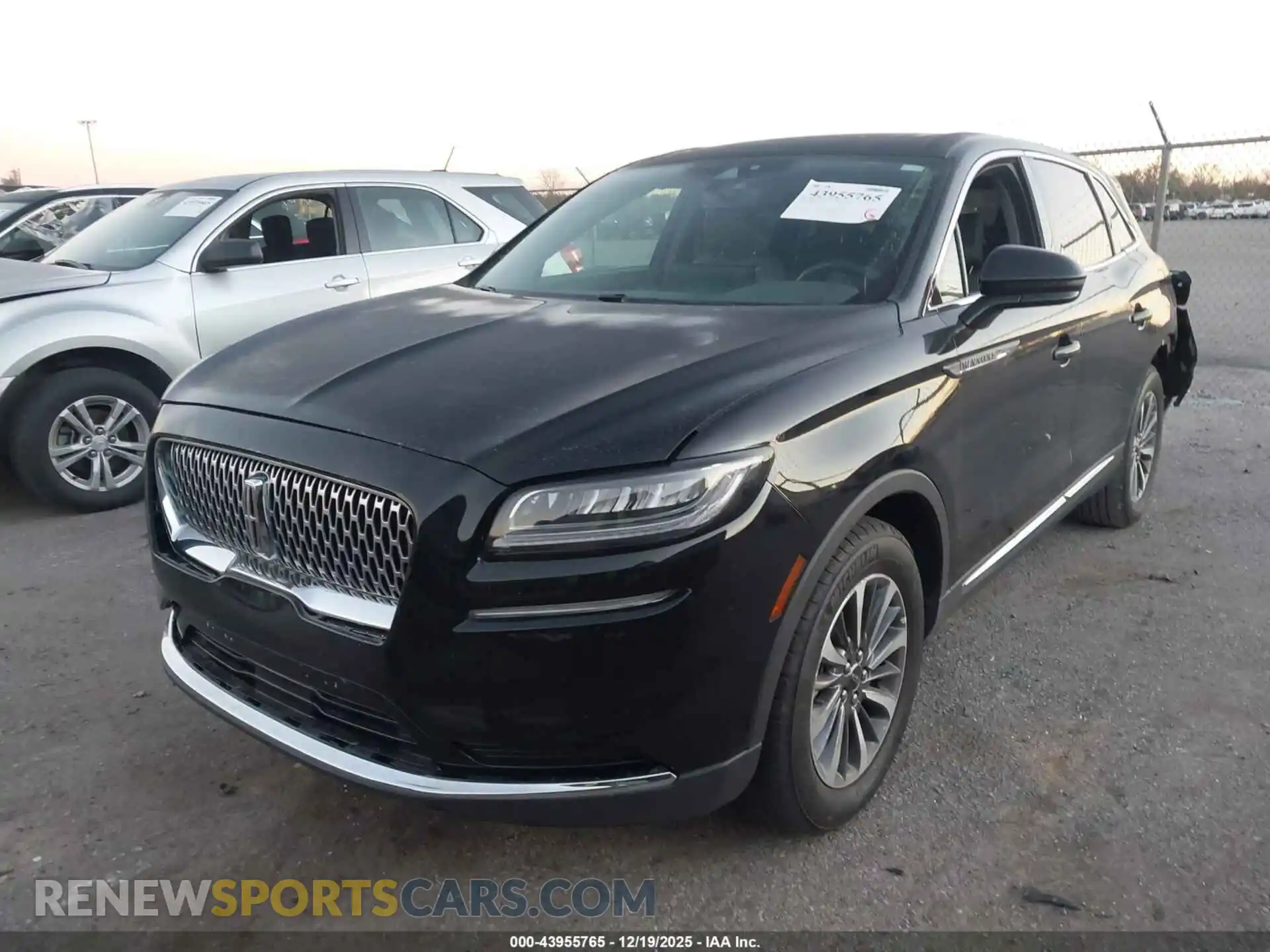 2 Photograph of a damaged car 2LMPJ6K96PBL08583 LINCOLN NAUTILUS 2023