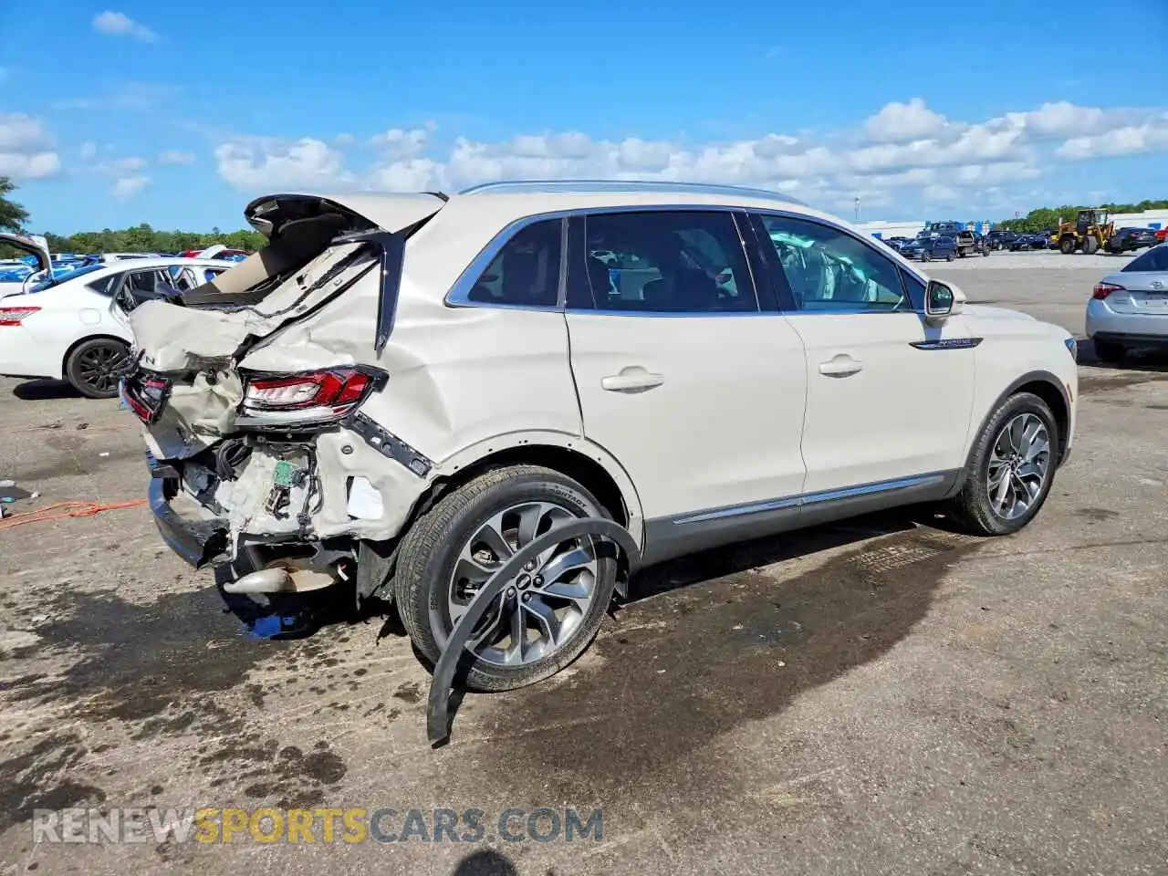 3 Photograph of a damaged car 2LMPJ6K9XPBL04374 LINCOLN NAUTILUS 2023