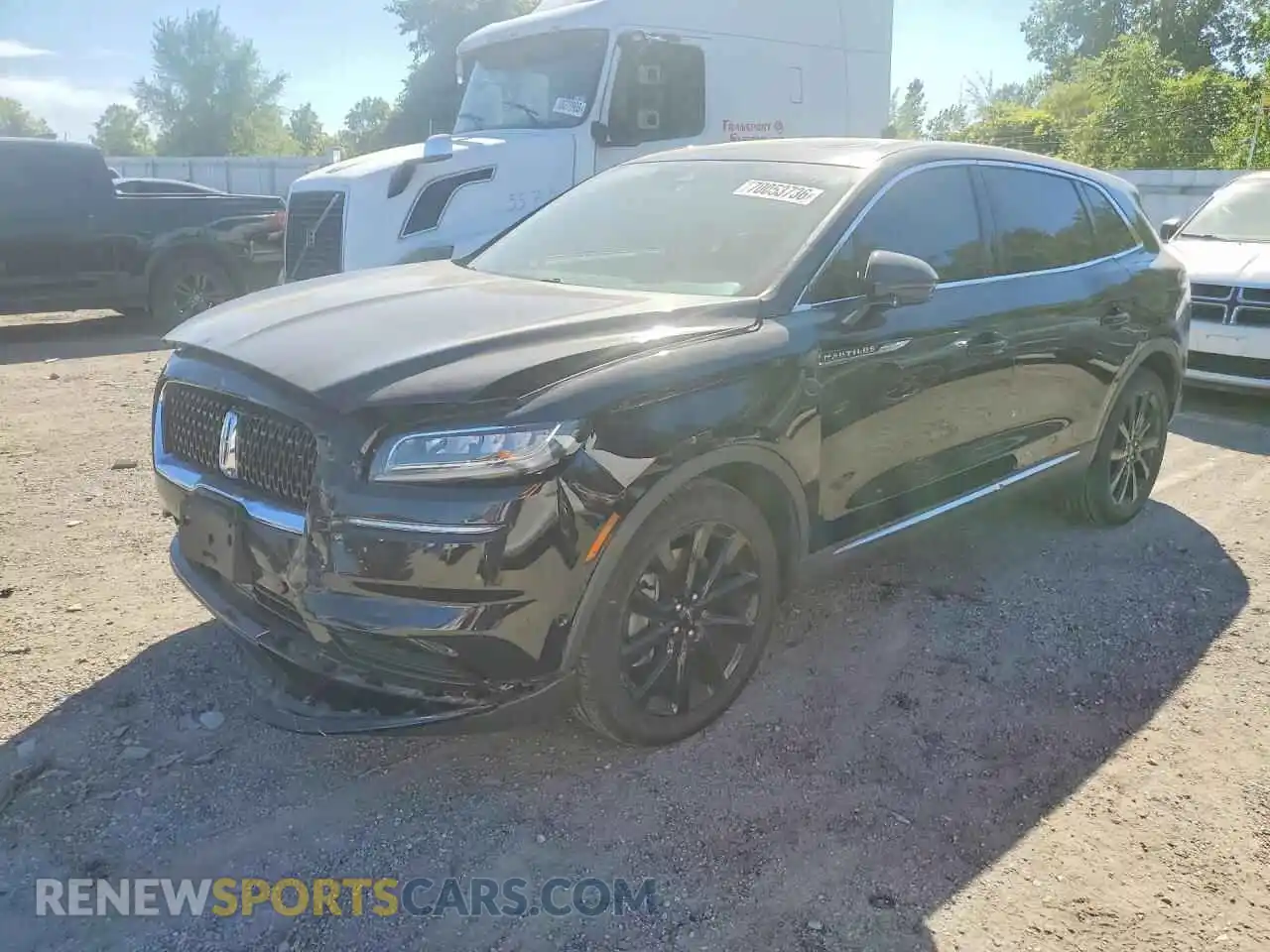 1 Photograph of a damaged car 2LMPJ8K90PBL04718 LINCOLN NAUTILUS 2023