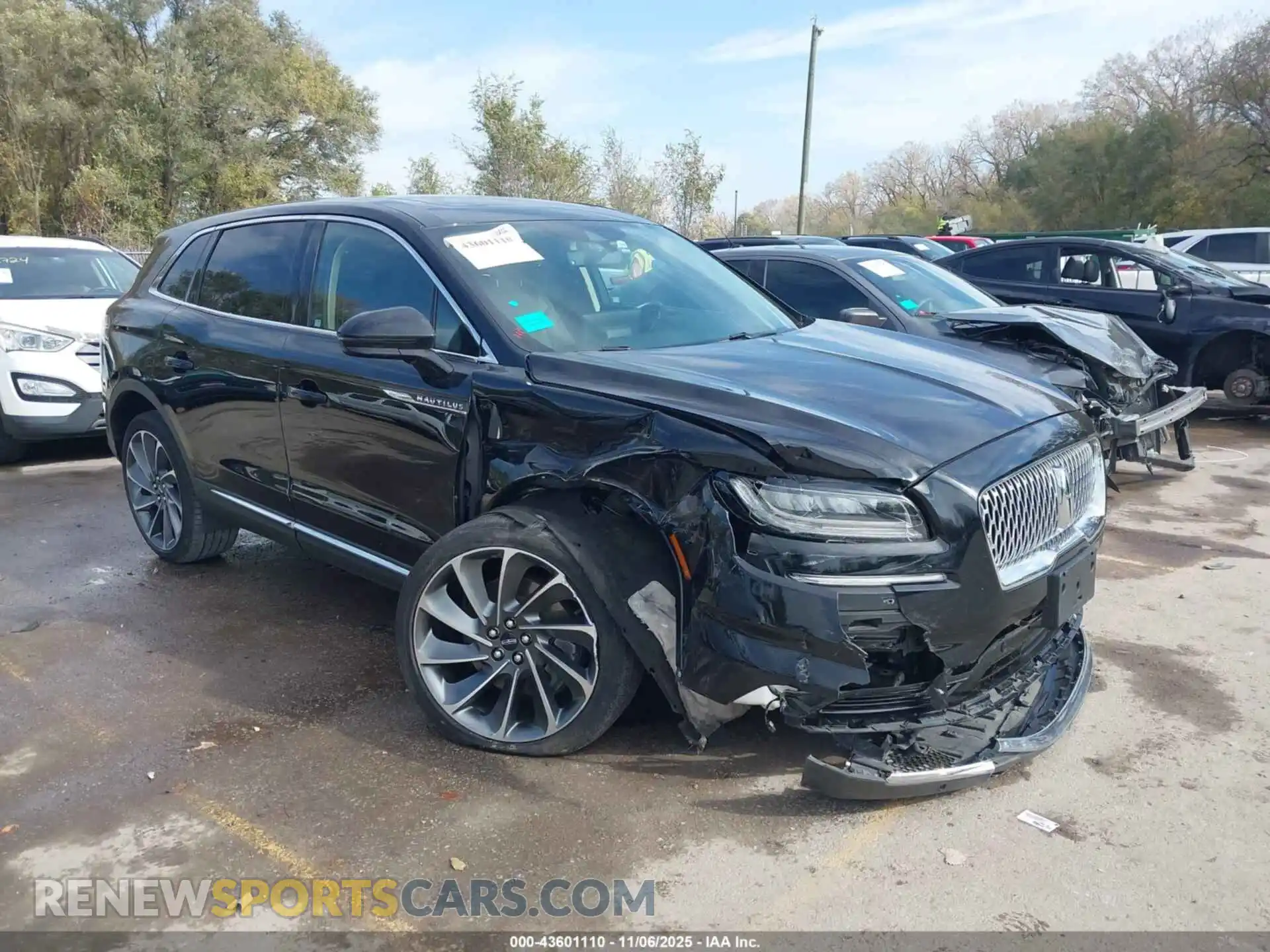 1 Photograph of a damaged car 2LMPJ8K96PBL05520 LINCOLN NAUTILUS 2023