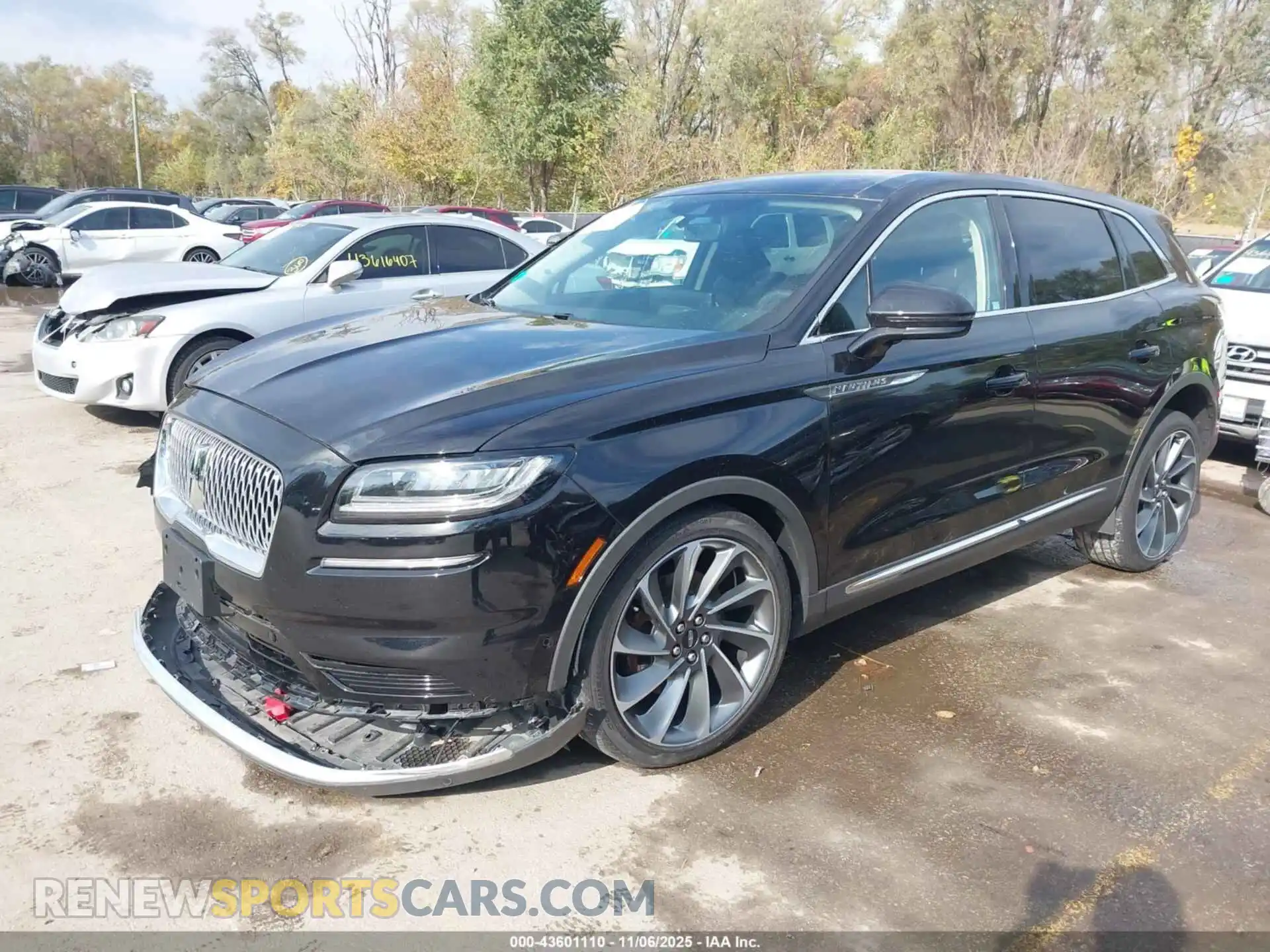 2 Photograph of a damaged car 2LMPJ8K96PBL05520 LINCOLN NAUTILUS 2023