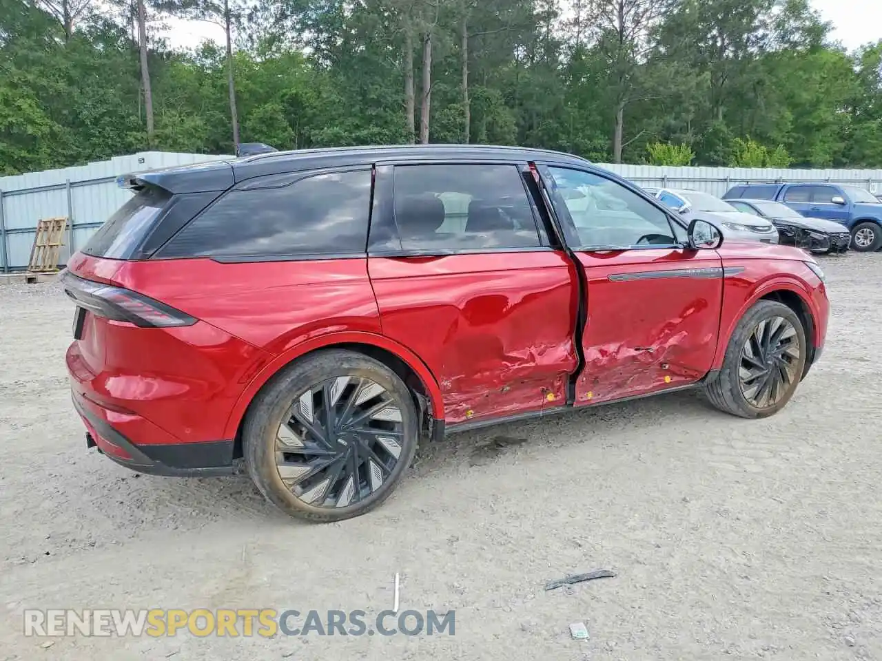 3 fotografías del automóvil dañado 5LMPJ8KA0RJ790089 LINCOLN NAUTILUS 2024
