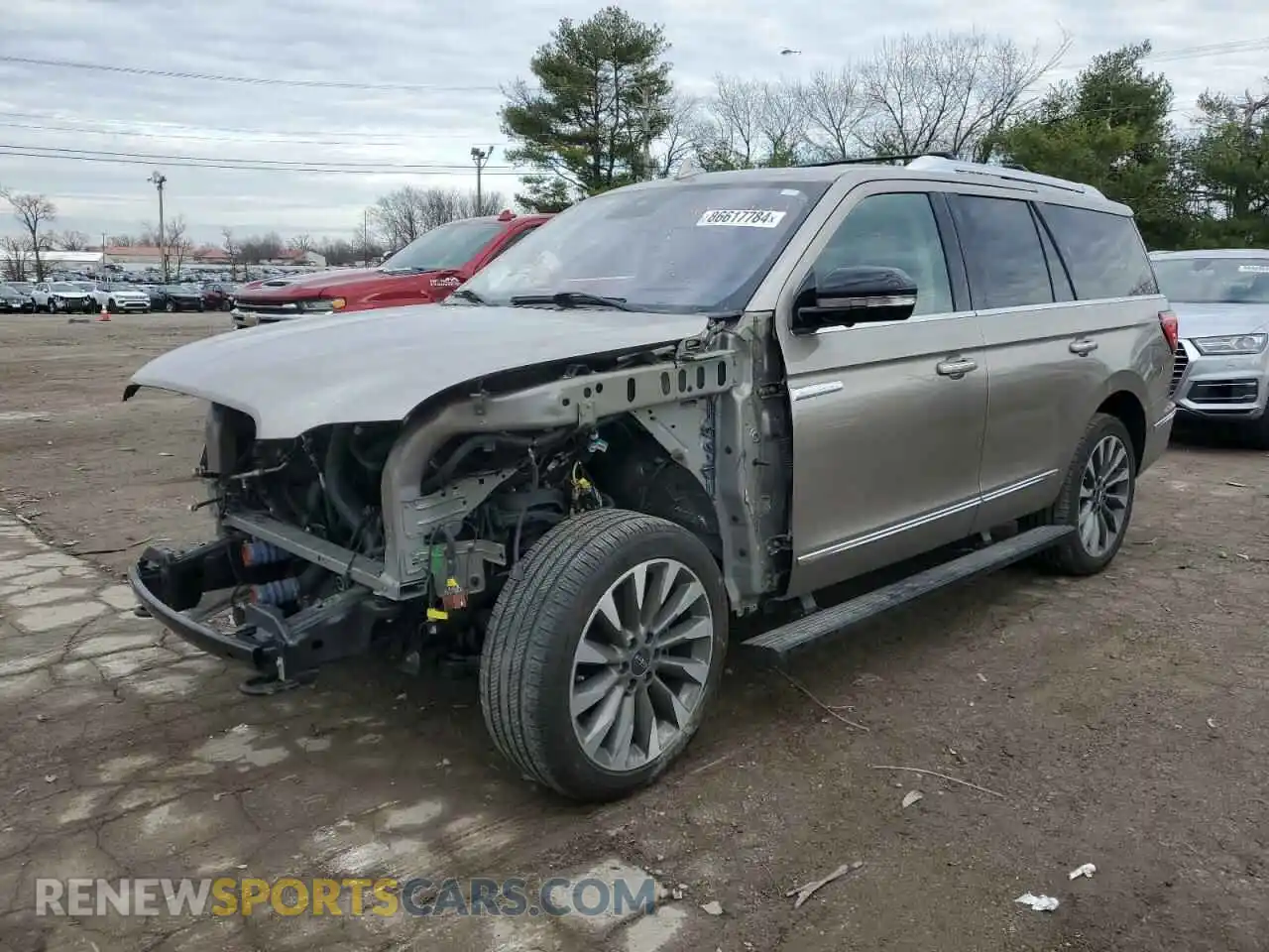 1 Photograph of a damaged car 5LMJJ2LT7LEL15137 LINCOLN NAVIGATOR 2020