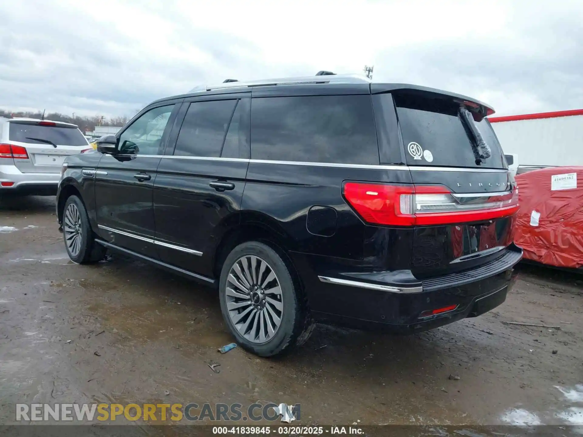 3 Photograph of a damaged car 5LMJJ2LT8LEL06284 LINCOLN NAVIGATOR 2020