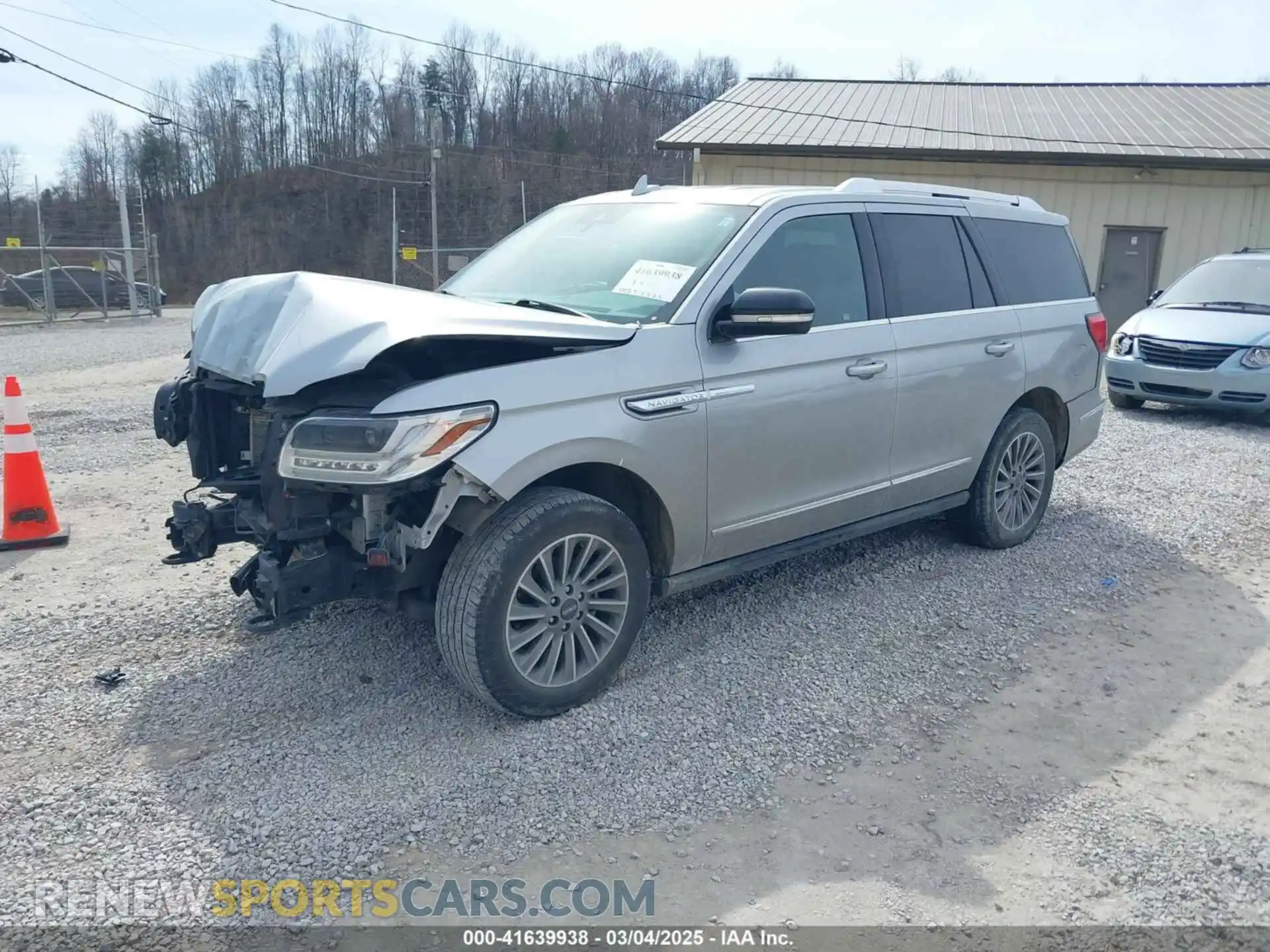 2 Photograph of a damaged car 5LMJJ2NTXLEL09782 LINCOLN NAVIGATOR 2020