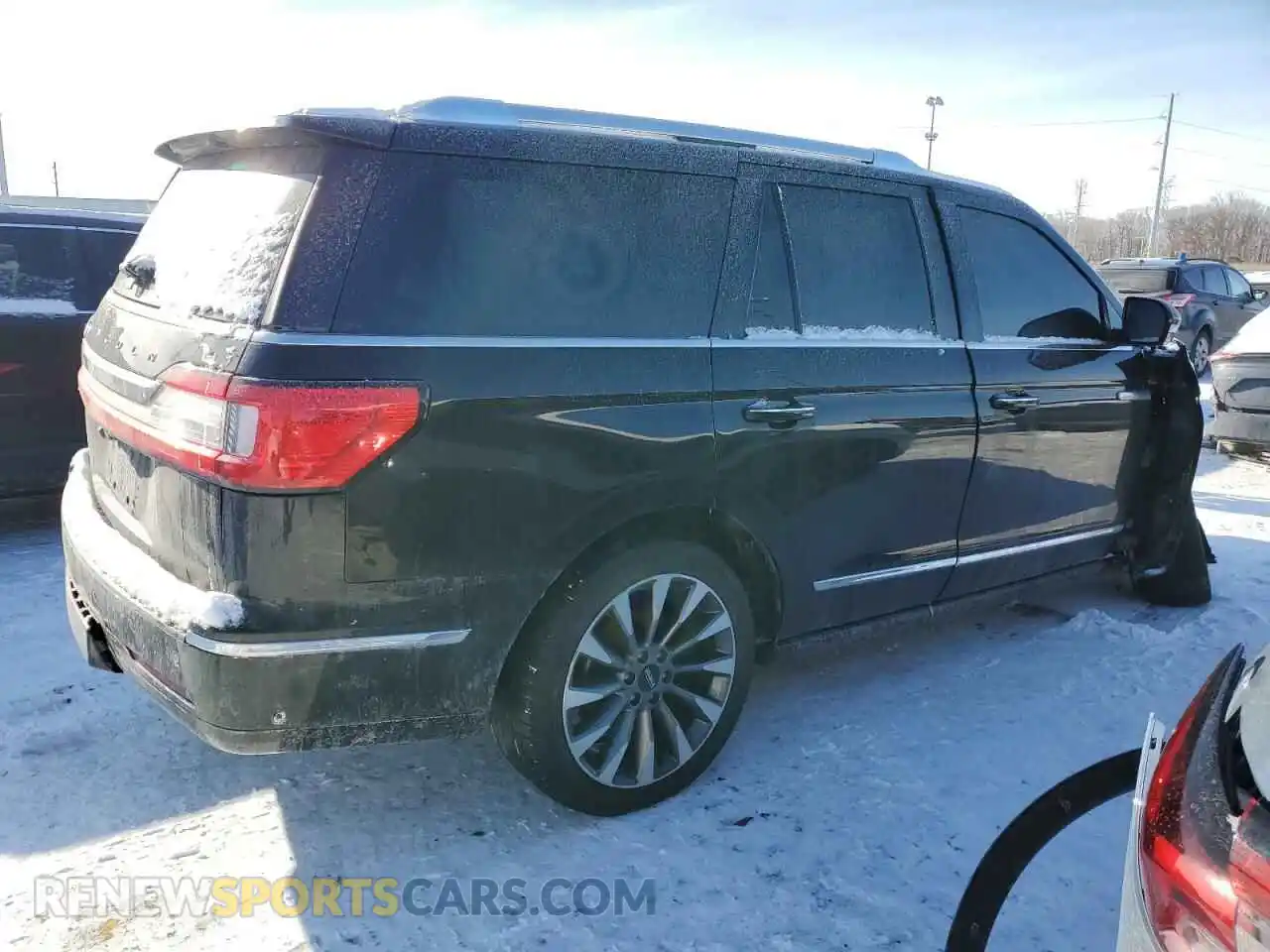 3 fotografías del automóvil dañado 5LMJJ2KT3MEL04879 LINCOLN NAVIGATOR 2021