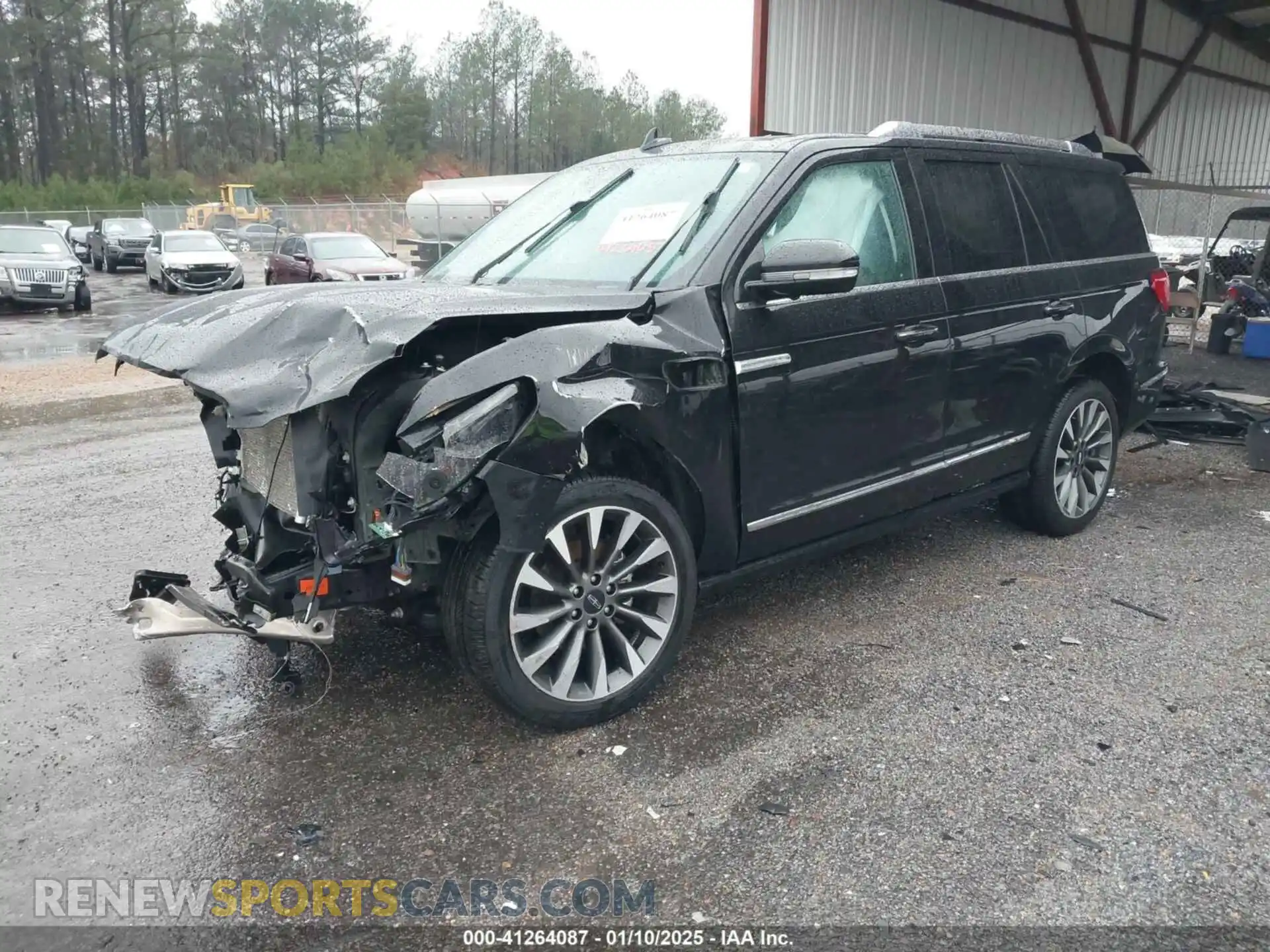 2 fotografías del automóvil dañado 5LMJJ2KT3MEL04980 LINCOLN NAVIGATOR 2021