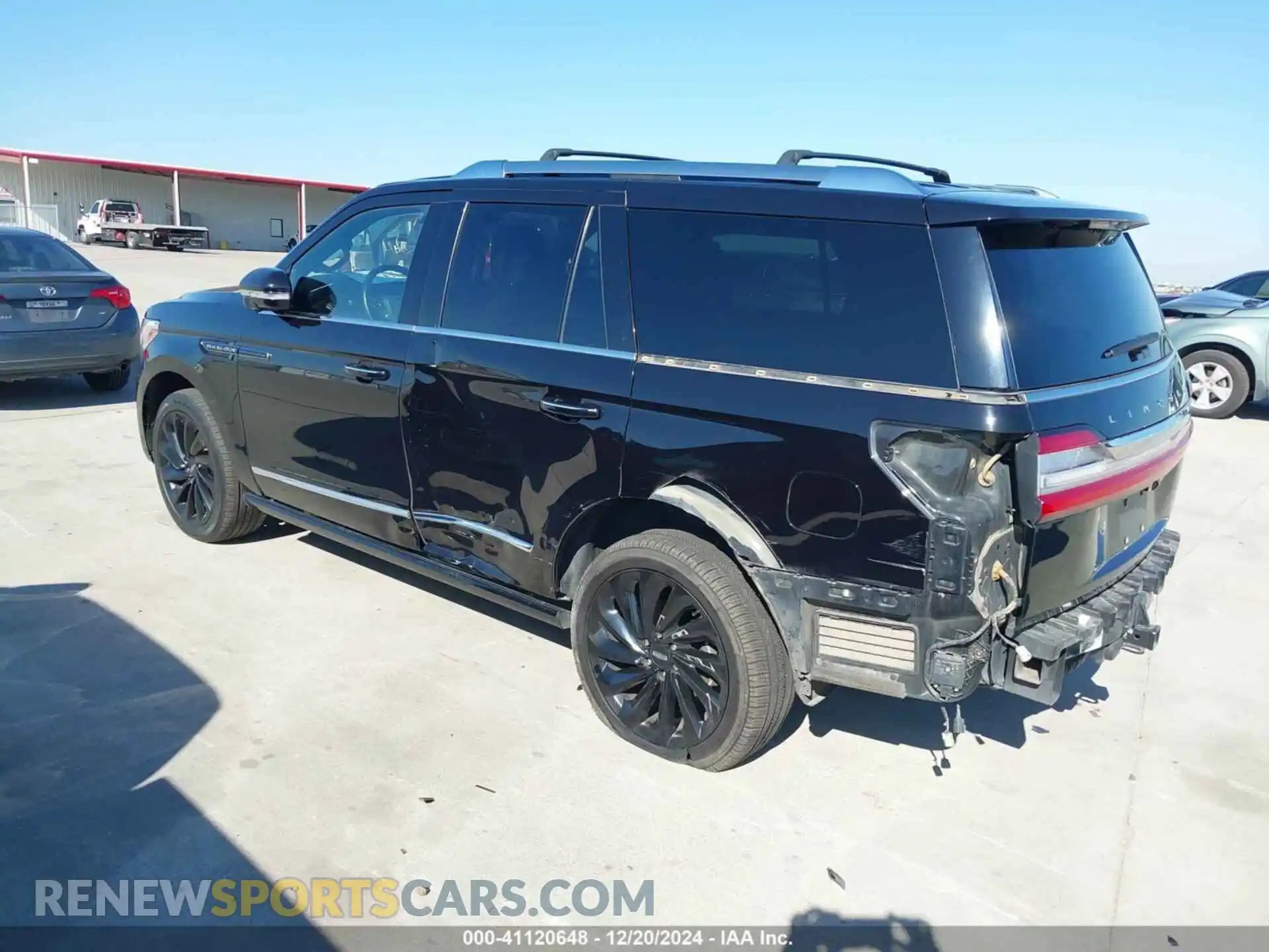 3 fotografías del automóvil dañado 5LMJJ2LT0MEL12033 LINCOLN NAVIGATOR 2021