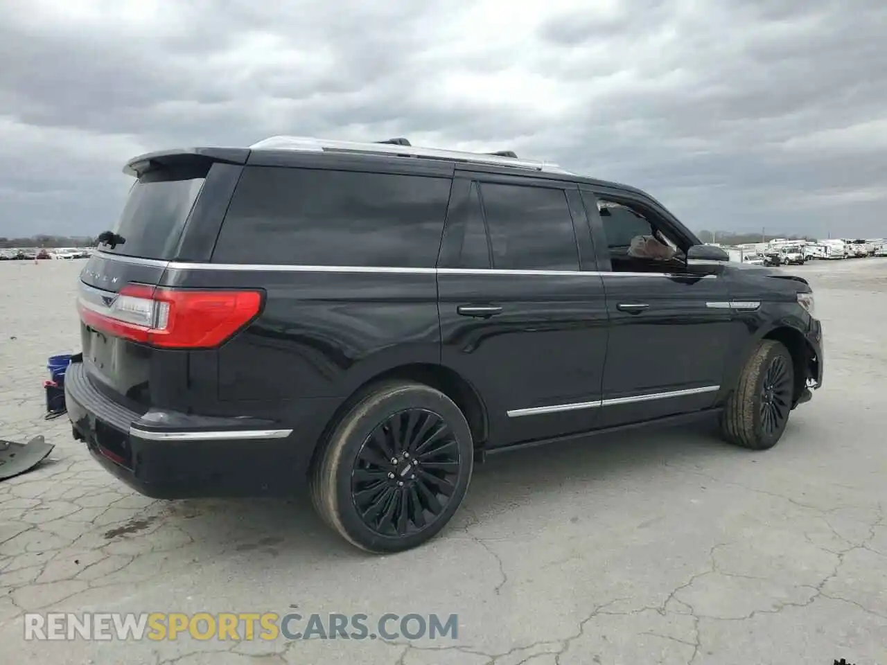 3 fotografías del automóvil dañado 5LMJJ2LT4MEL11287 LINCOLN NAVIGATOR 2021