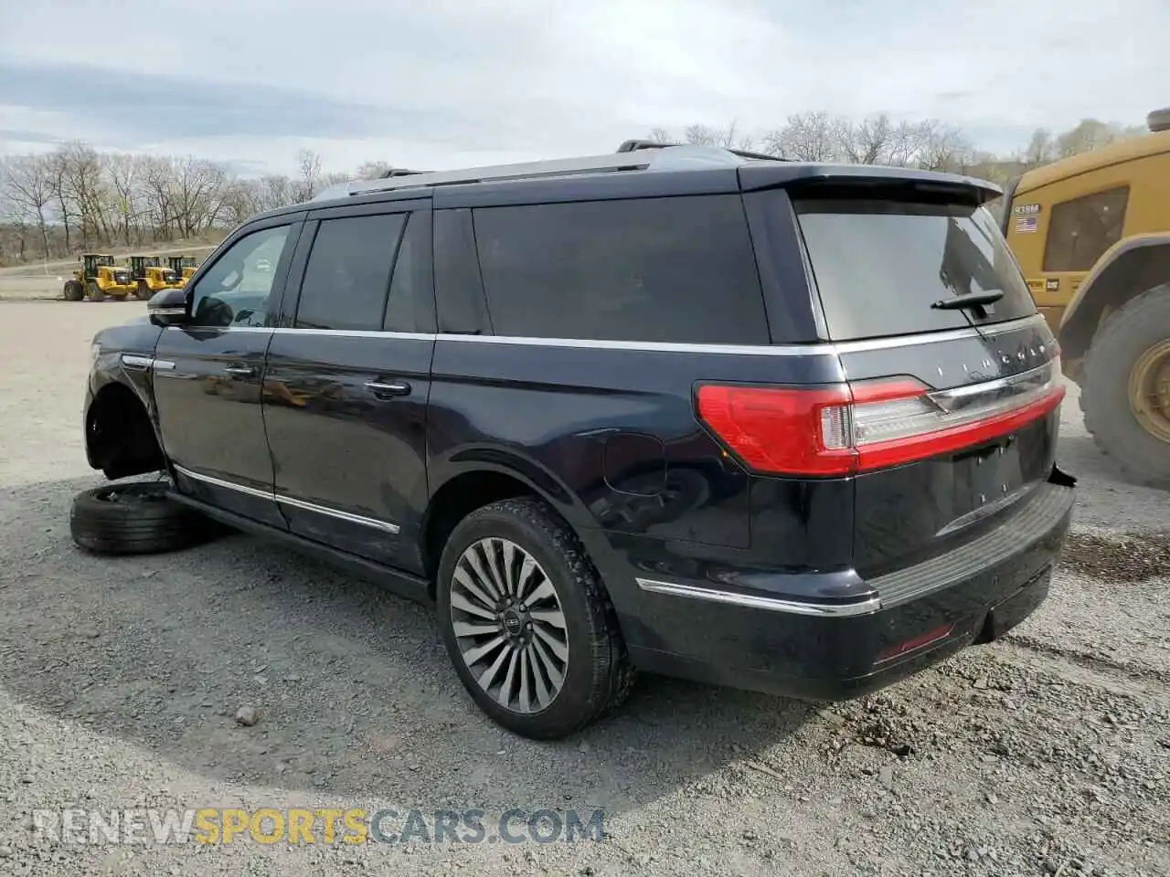 2 fotografías del automóvil dañado 5LMJJ3LT2MEL18762 LINCOLN NAVIGATOR 2021