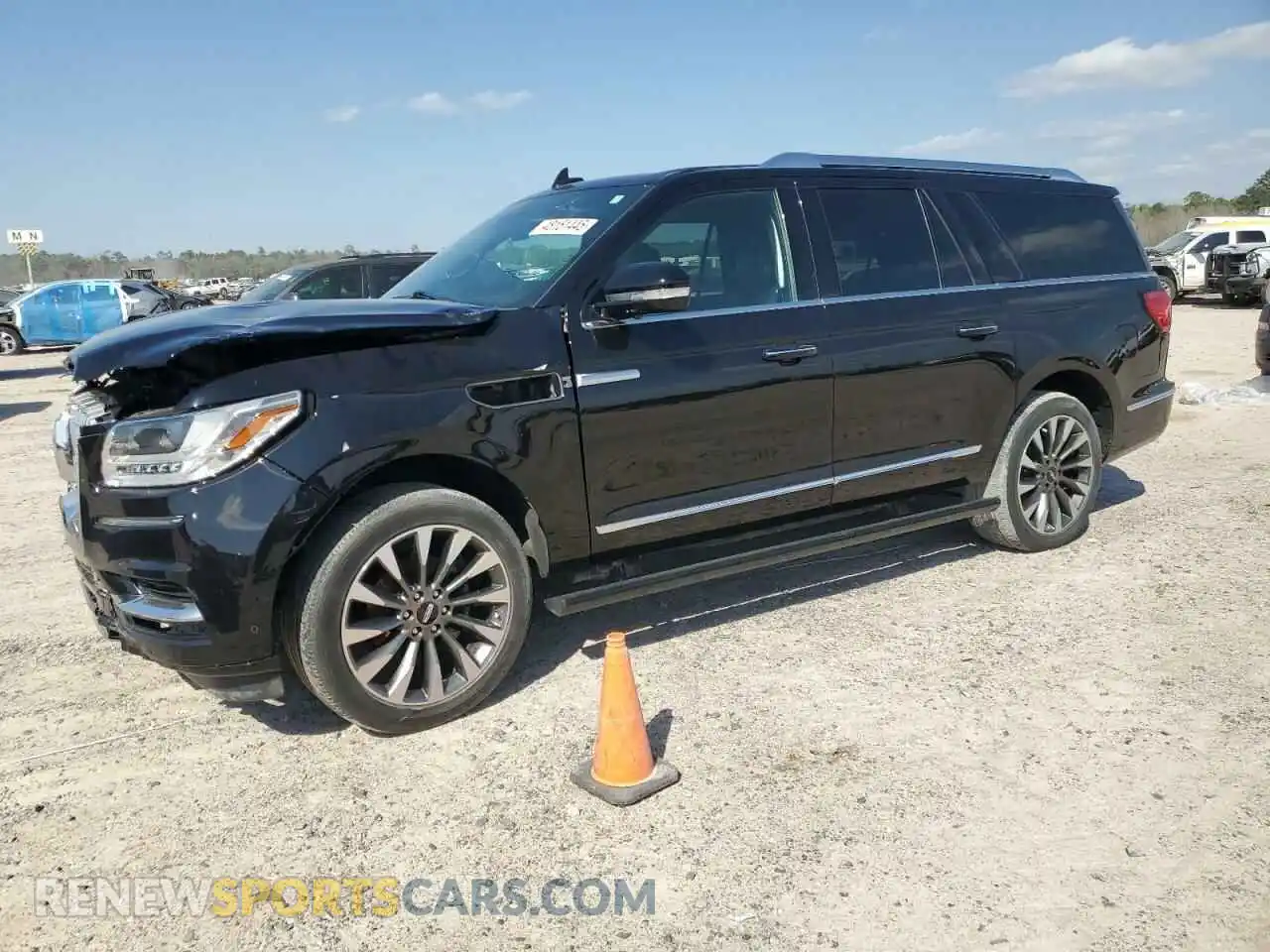 1 fotografías del automóvil dañado 5LMJJ3LT5MEL07075 LINCOLN NAVIGATOR 2021