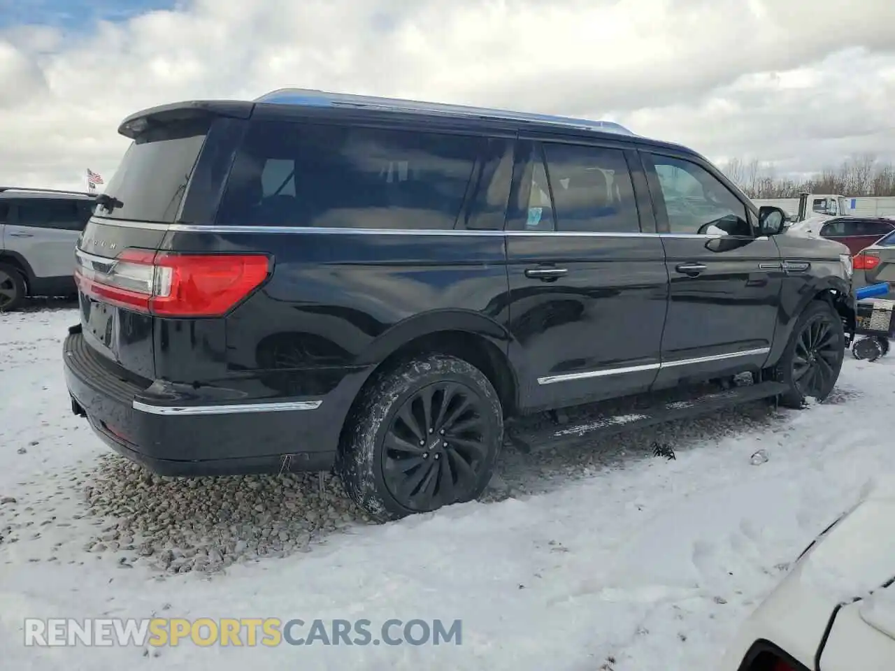 3 fotografías del automóvil dañado 5LMJJ3LT9MEL02722 LINCOLN NAVIGATOR 2021