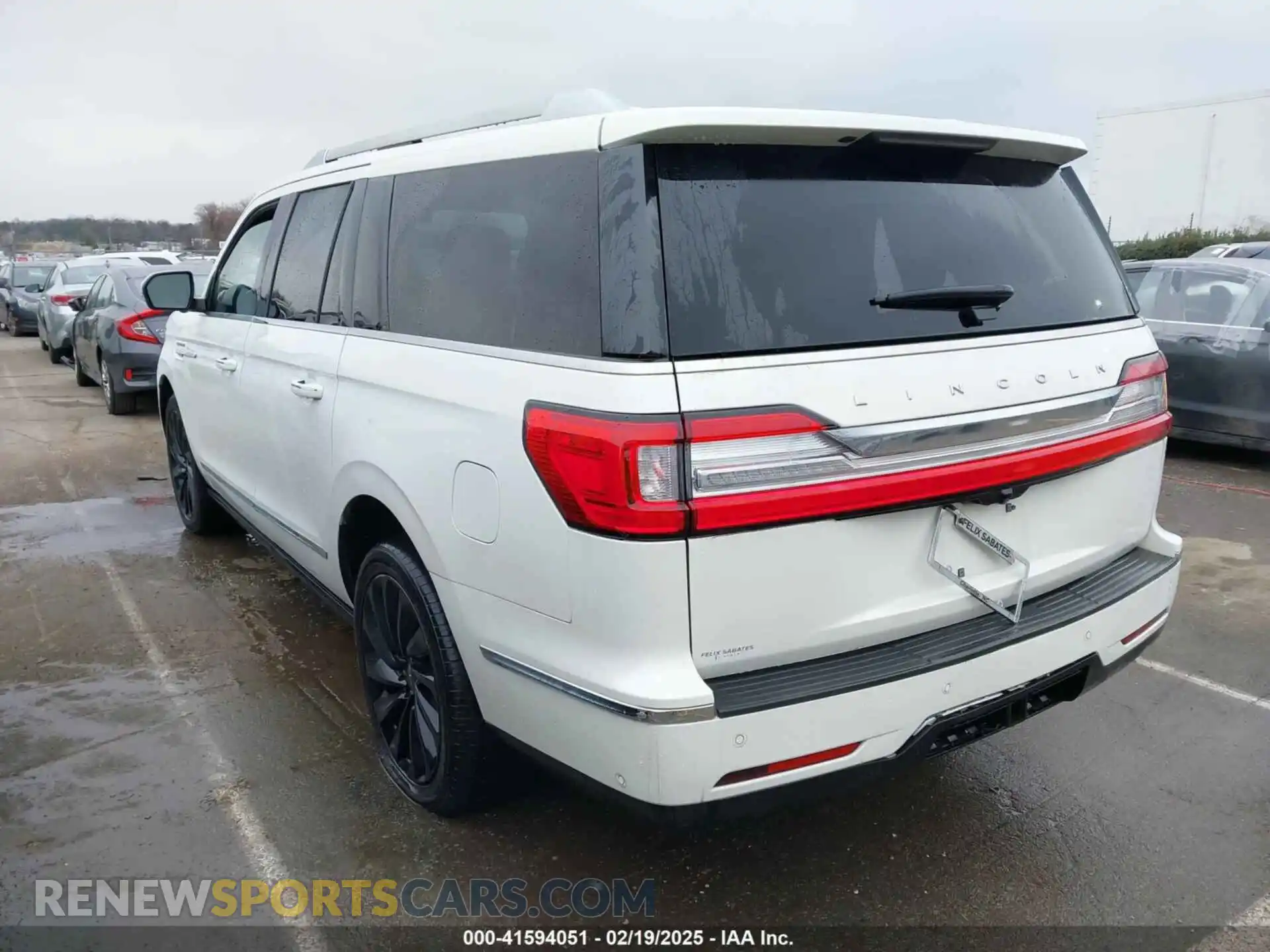 3 fotografías del automóvil dañado 5LMJJ3LTXMEL07282 LINCOLN NAVIGATOR 2021