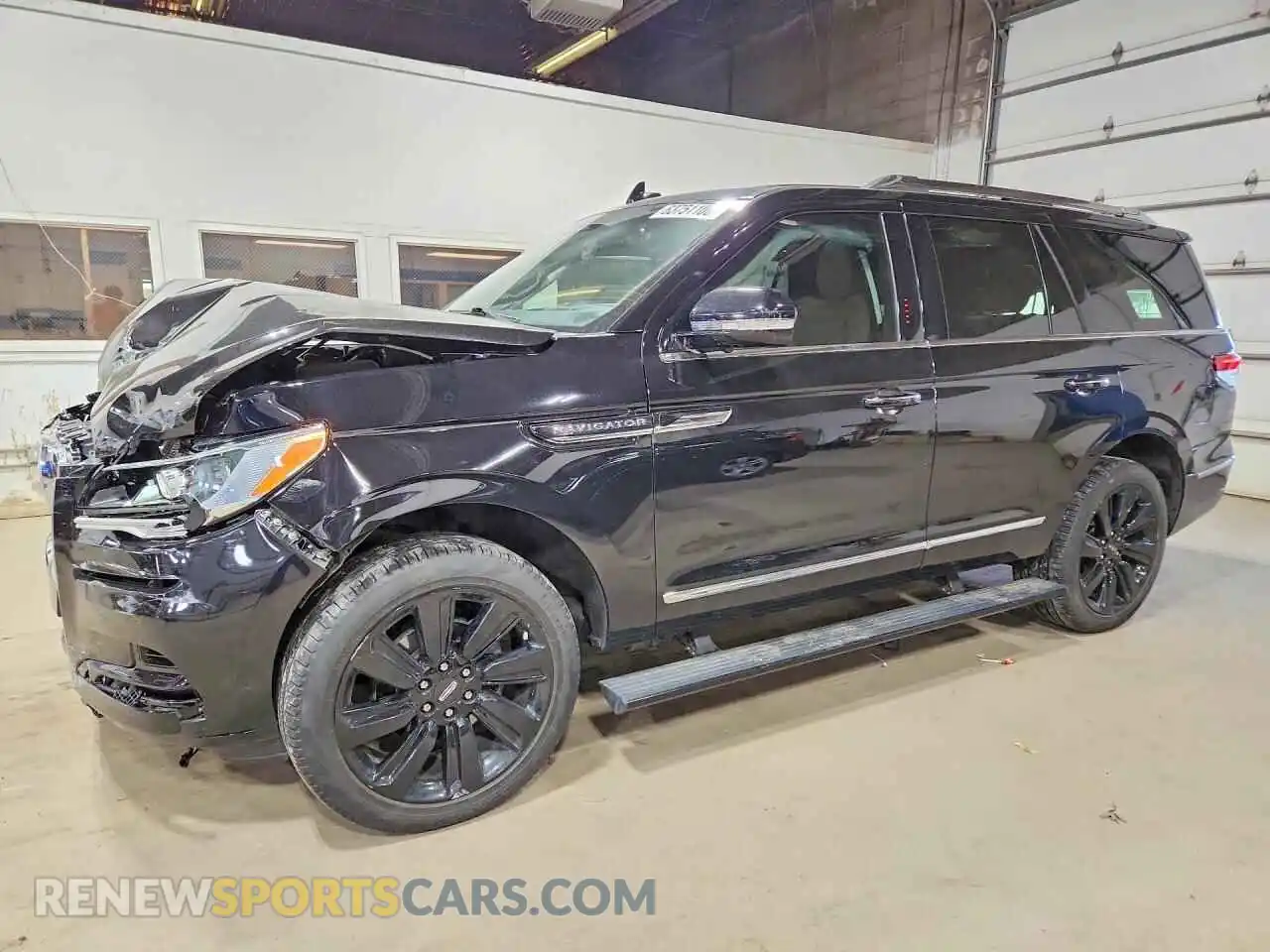 1 Photograph of a damaged car 5LMJJ2KG9PEL05736 LINCOLN NAVIGATOR 2023