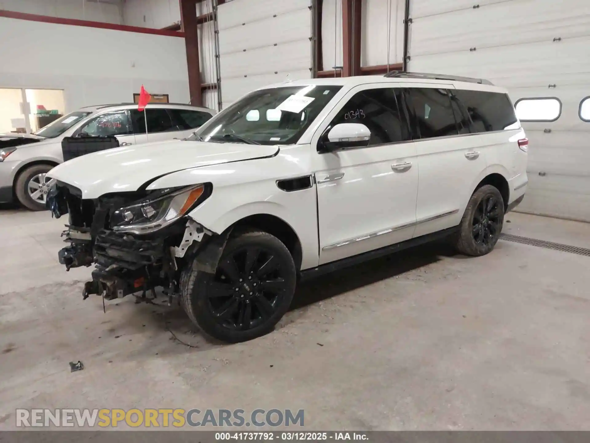 2 Photograph of a damaged car 5LMJJ2LG8PEL01434 LINCOLN NAVIGATOR 2023