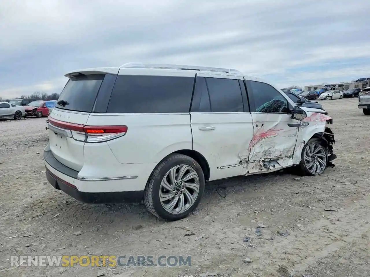 3 Photograph of a damaged car 5LMJJ2LG4REL17780 LINCOLN NAVIGATOR 2024