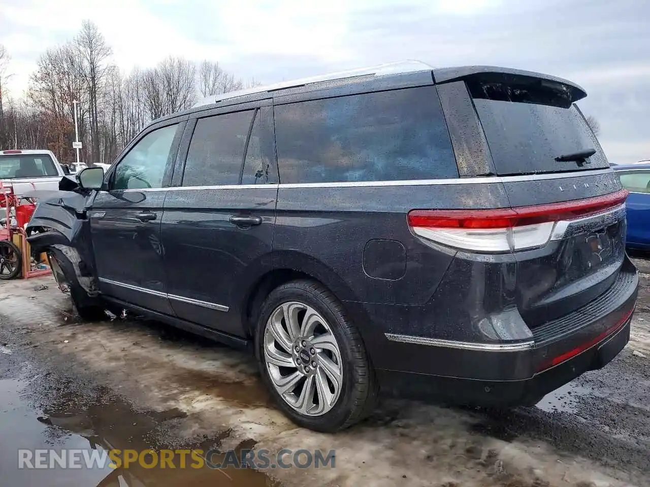 2 Photograph of a damaged car 5LMJJ2LG5REL16296 LINCOLN NAVIGATOR 2024