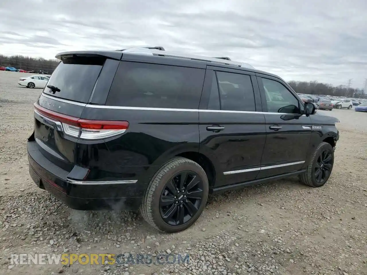 3 Photograph of a damaged car 5LMJJ2LG8REL18608 LINCOLN NAVIGATOR 2024