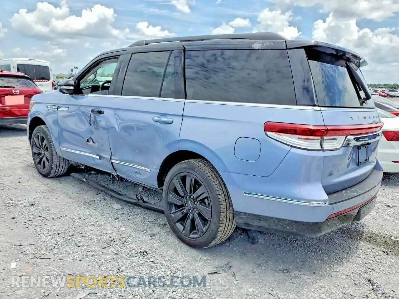 2 Фотография поврежденного автомобиля 5LMJJ2TGXREL09747 LINCOLN NAVIGATOR 2024