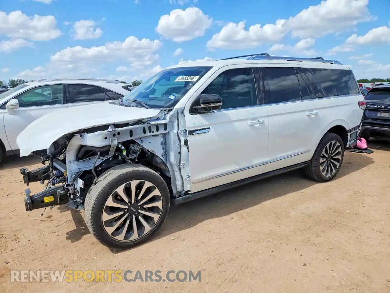 1 Photograph of a damaged car 5LMJJ3LG0REL23503 LINCOLN NAVIGATOR 2024