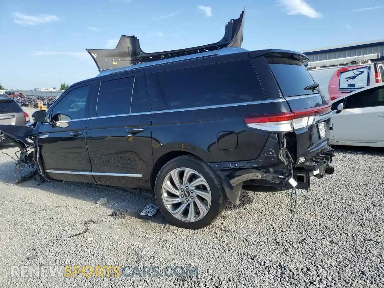 2 Photograph of a damaged car 5LMJJ3LGXREL01895 LINCOLN NAVIGATOR 2024