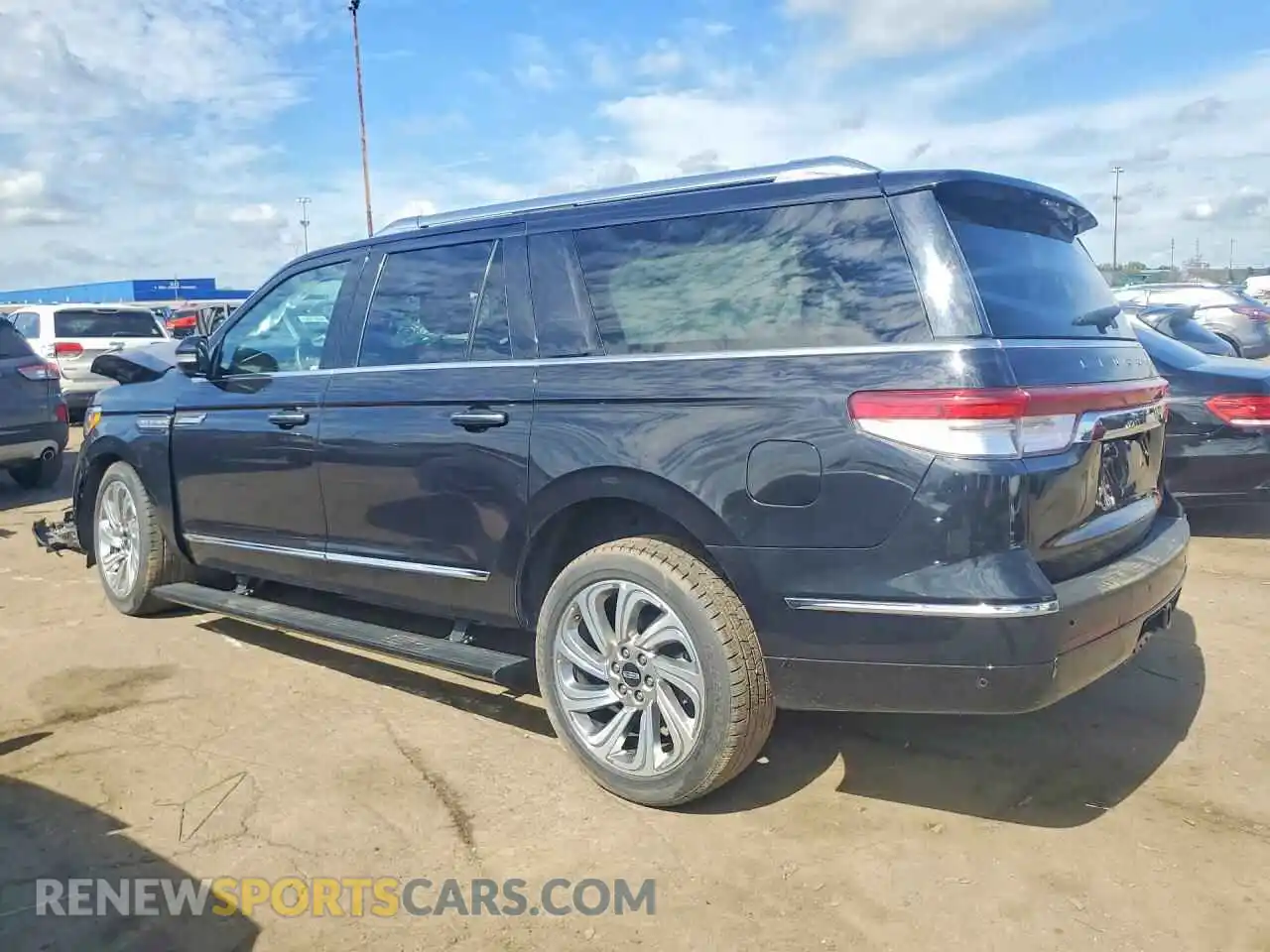2 Photograph of a damaged car 5LMJJ3NG0REL02714 LINCOLN NAVIGATOR 2024