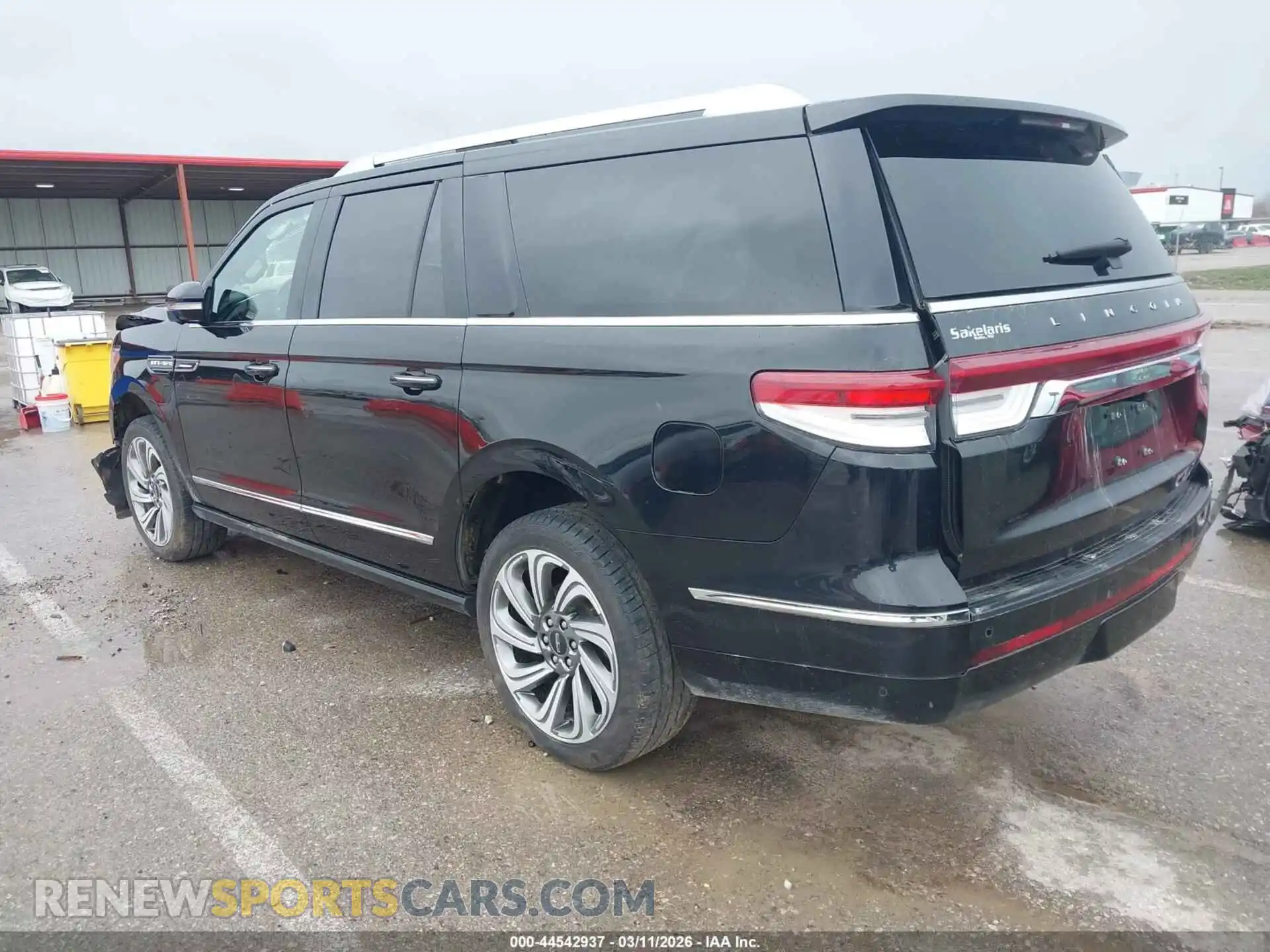 3 Фотография поврежденного автомобиля 5LMJJ3NGXREL05054 LINCOLN NAVIGATOR 2024