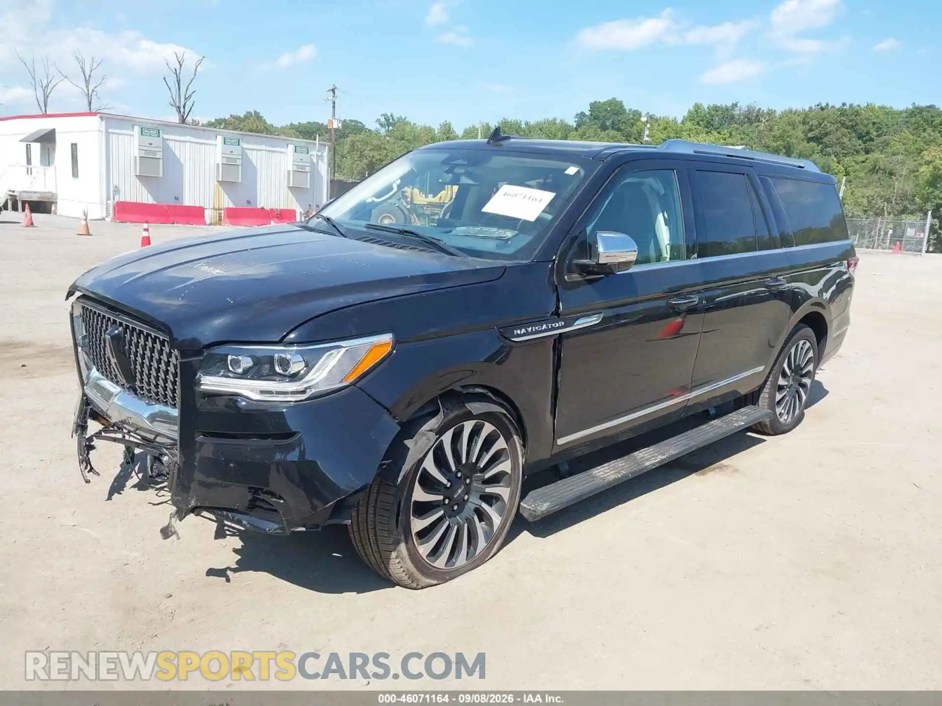 2 Фотография поврежденного автомобиля 5LMJJ3TG1REL17810 LINCOLN NAVIGATOR 2024