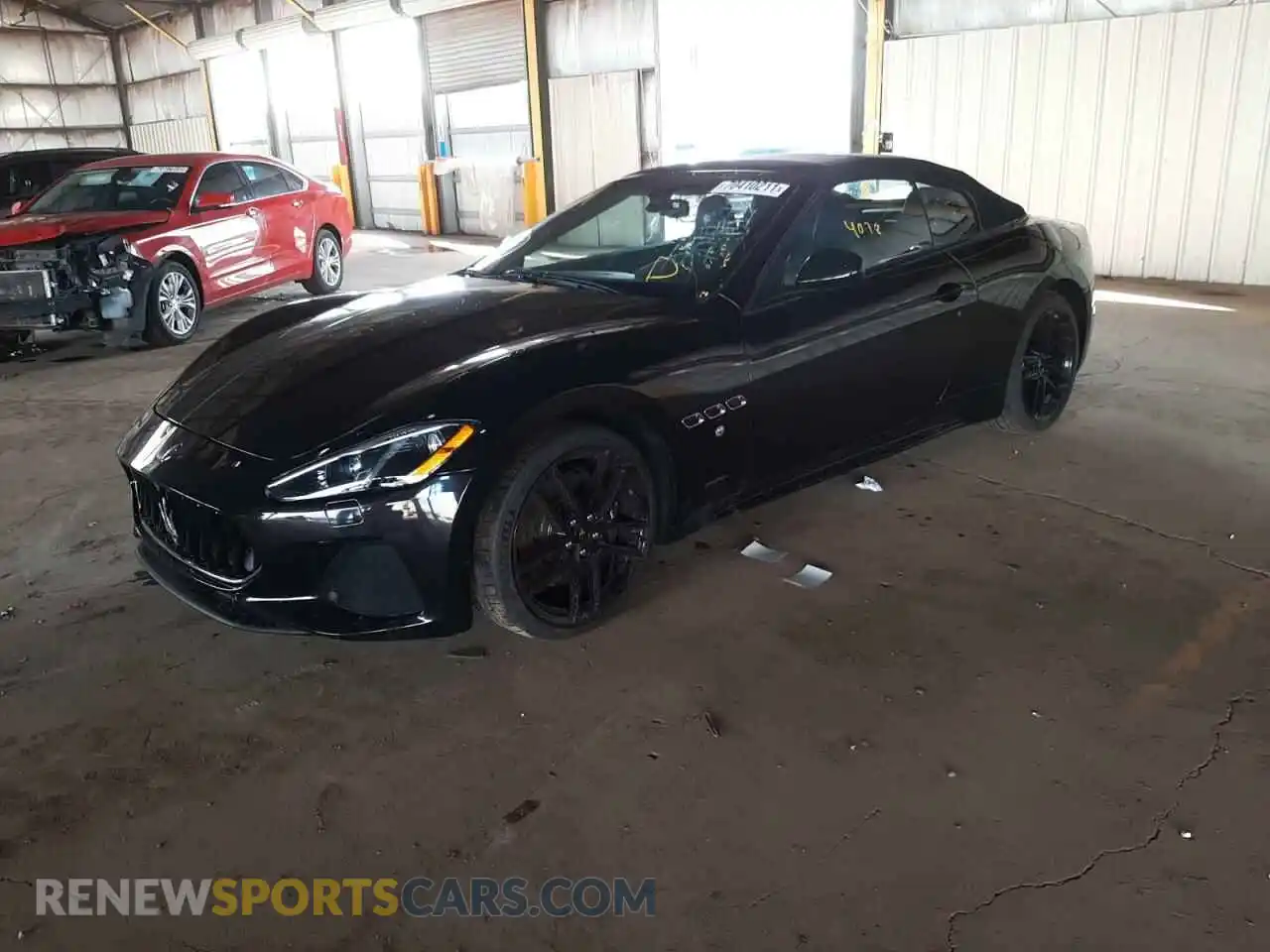 2 Photograph of a damaged car ZAM45VMA9K0315817 MASERATI ALL MODELS 2019