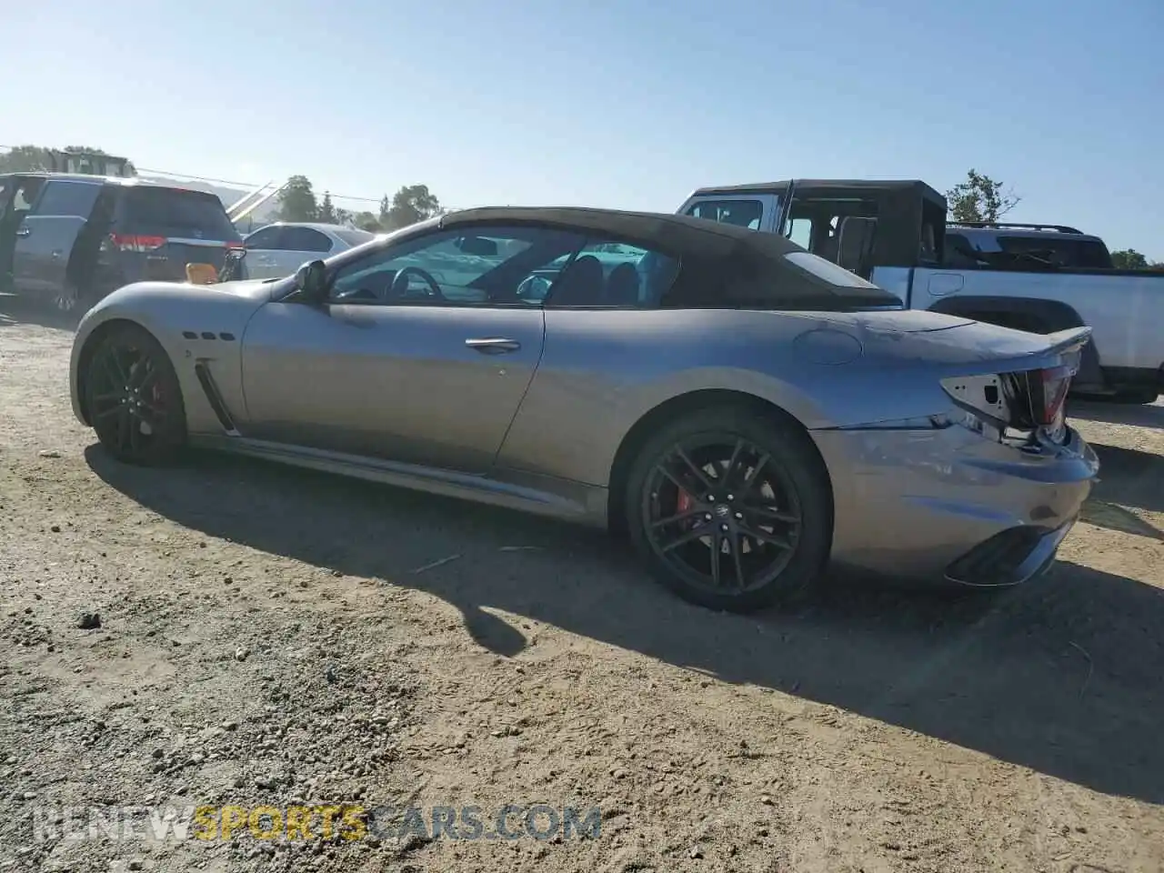 2 Photograph of a damaged car ZAM45VMAXK0312263 MASERATI ALL MODELS 2019