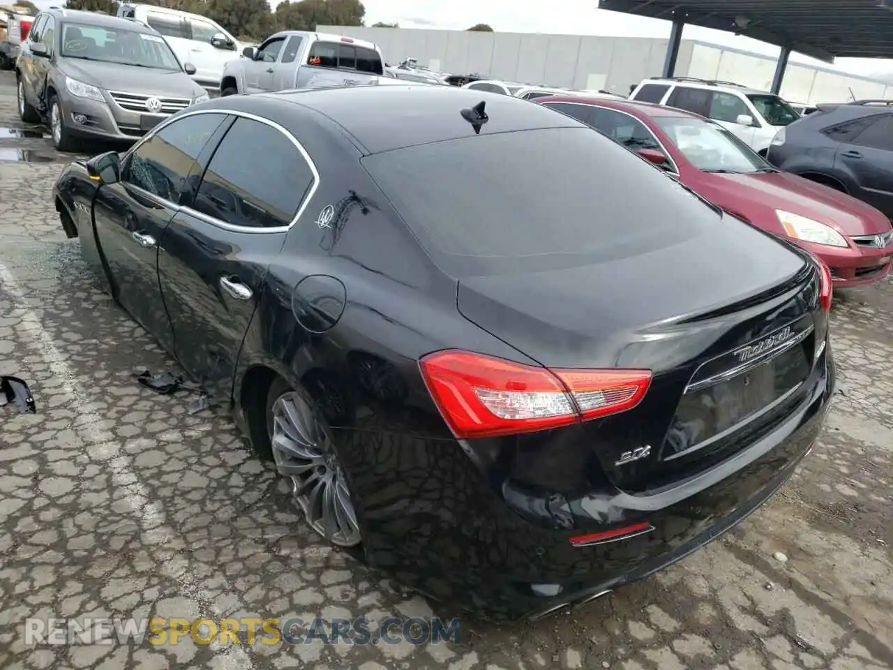 3 fotografías del automóvil dañado ZAM57XSA0K1319469 MASERATI ALL MODELS 2019