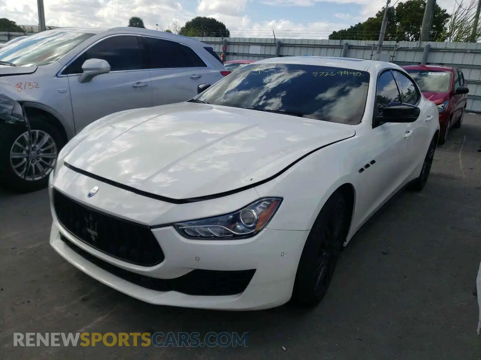 2 Photograph of a damaged car ZAM57XSA2K1325130 MASERATI ALL MODELS 2019