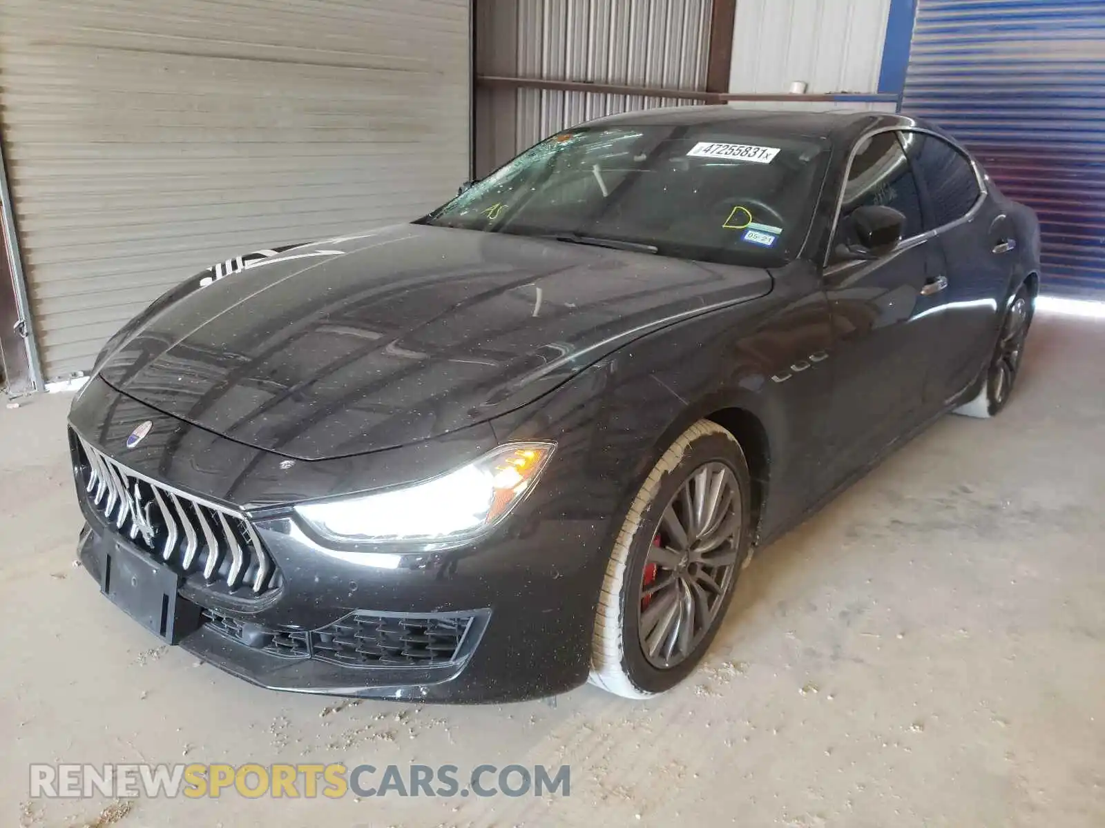 2 Photograph of a damaged car ZAM57XSA9K1328249 MASERATI ALL MODELS 2019