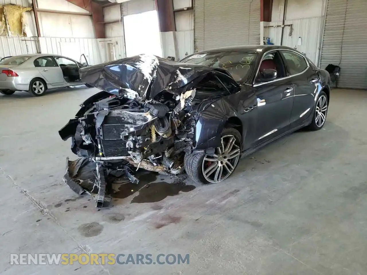 2 Photograph of a damaged car ZAM57YSA3K1320217 MASERATI ALL MODELS 2019