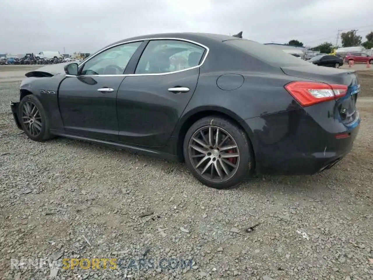 2 Photograph of a damaged car ZAM57YSA7K1314453 MASERATI ALL MODELS 2019