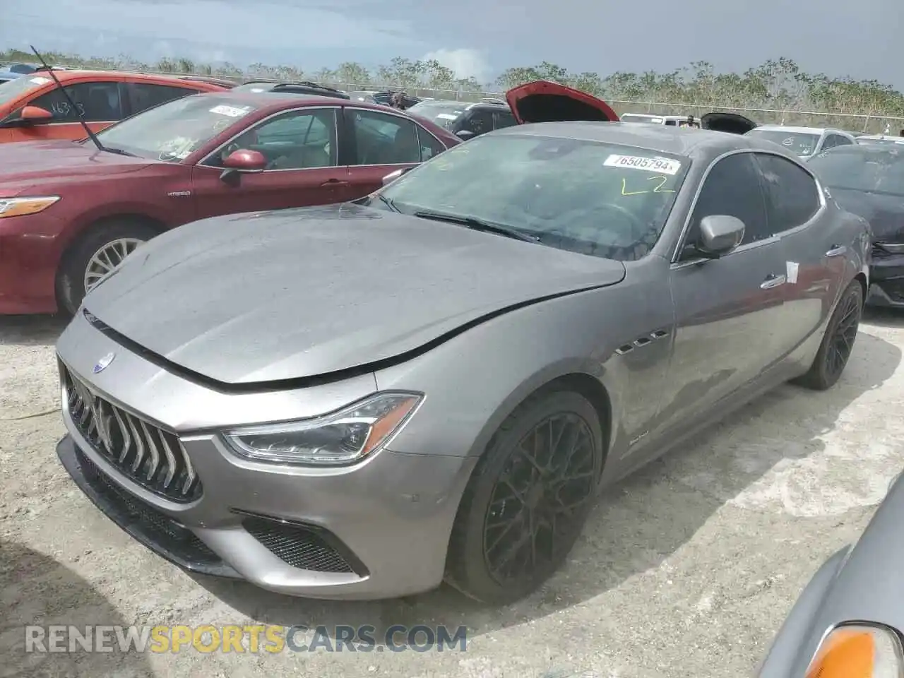 1 Photograph of a damaged car ZAM57YSSXK1338528 MASERATI ALL MODELS 2019