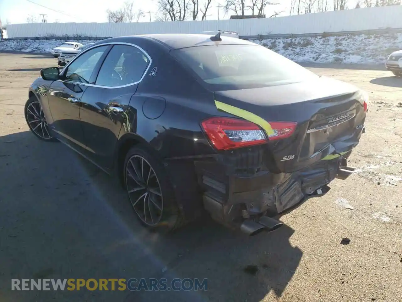 3 Photograph of a damaged car ZAM57YTLXK1317735 MASERATI ALL MODELS 2019