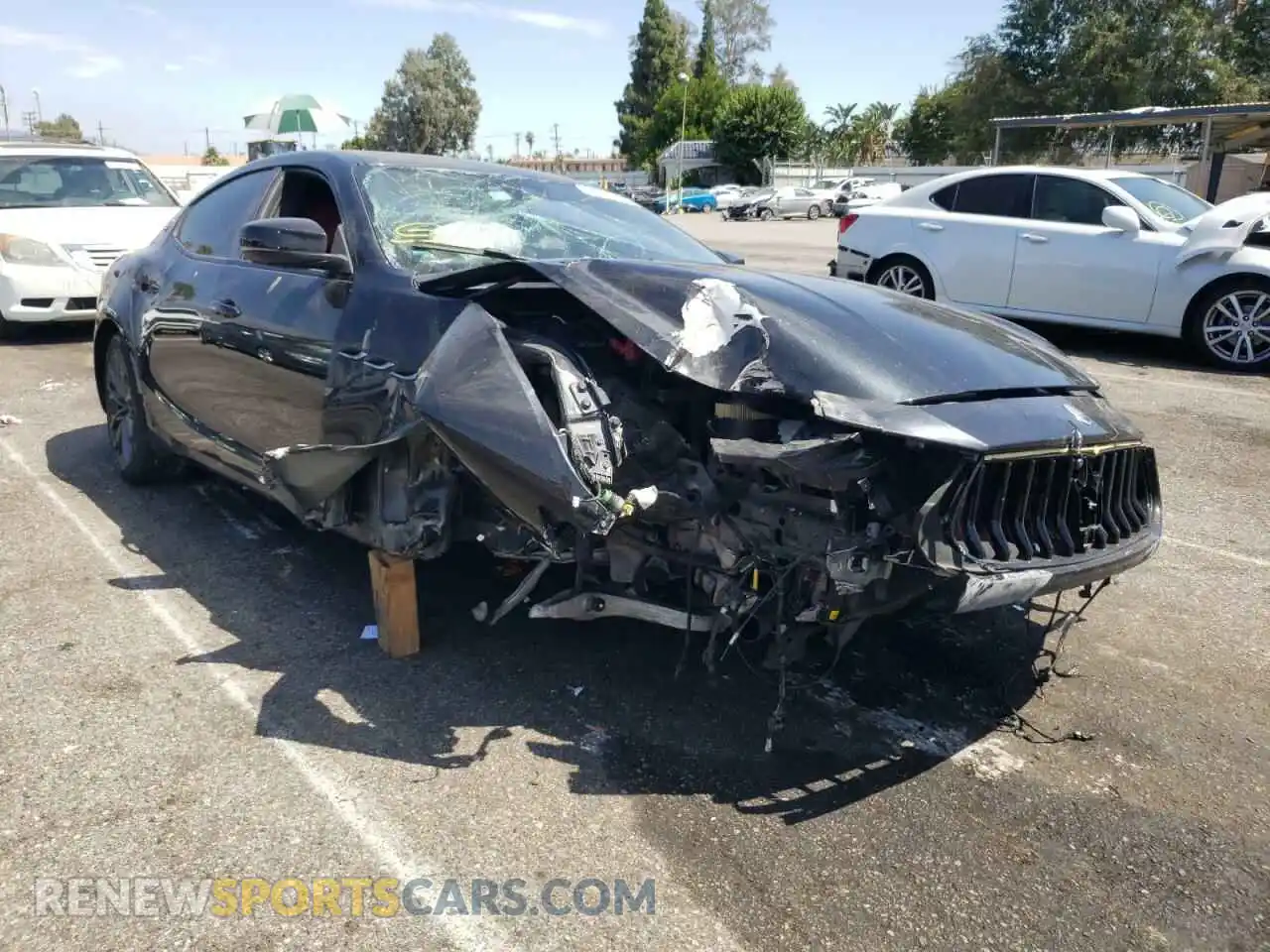 1 Photograph of a damaged car ZAM57XSA3L1349910 MASERATI ALL MODELS 2020