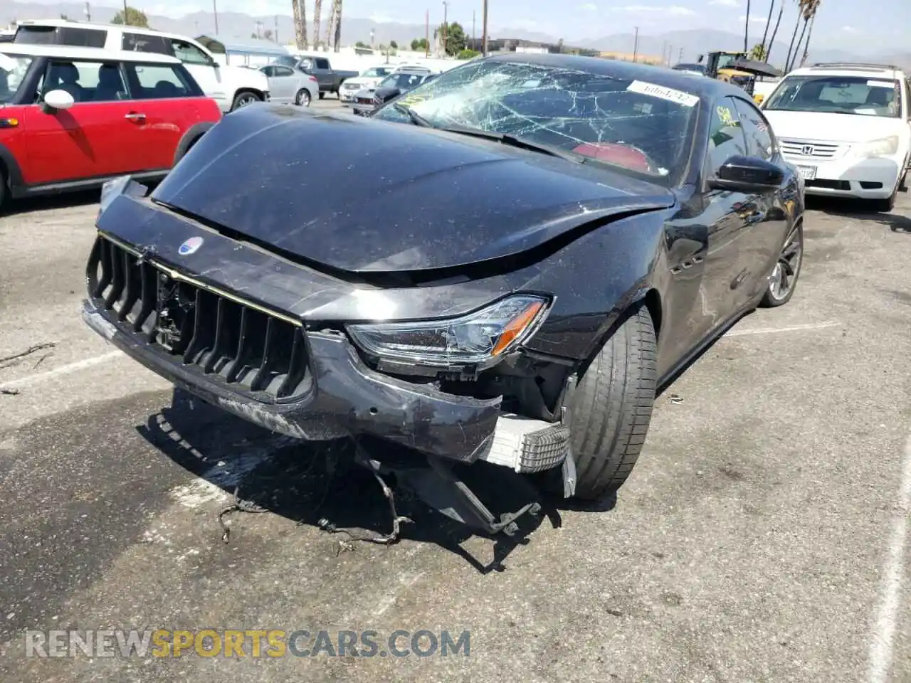 2 Photograph of a damaged car ZAM57XSA3L1349910 MASERATI ALL MODELS 2020