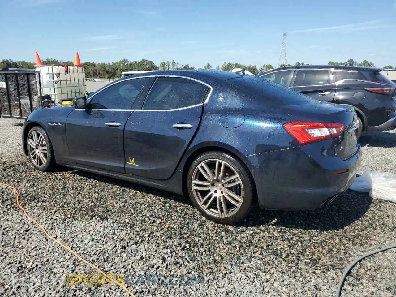 2 Photograph of a damaged car ZAM57YSAXL1349232 MASERATI ALL MODELS 2020