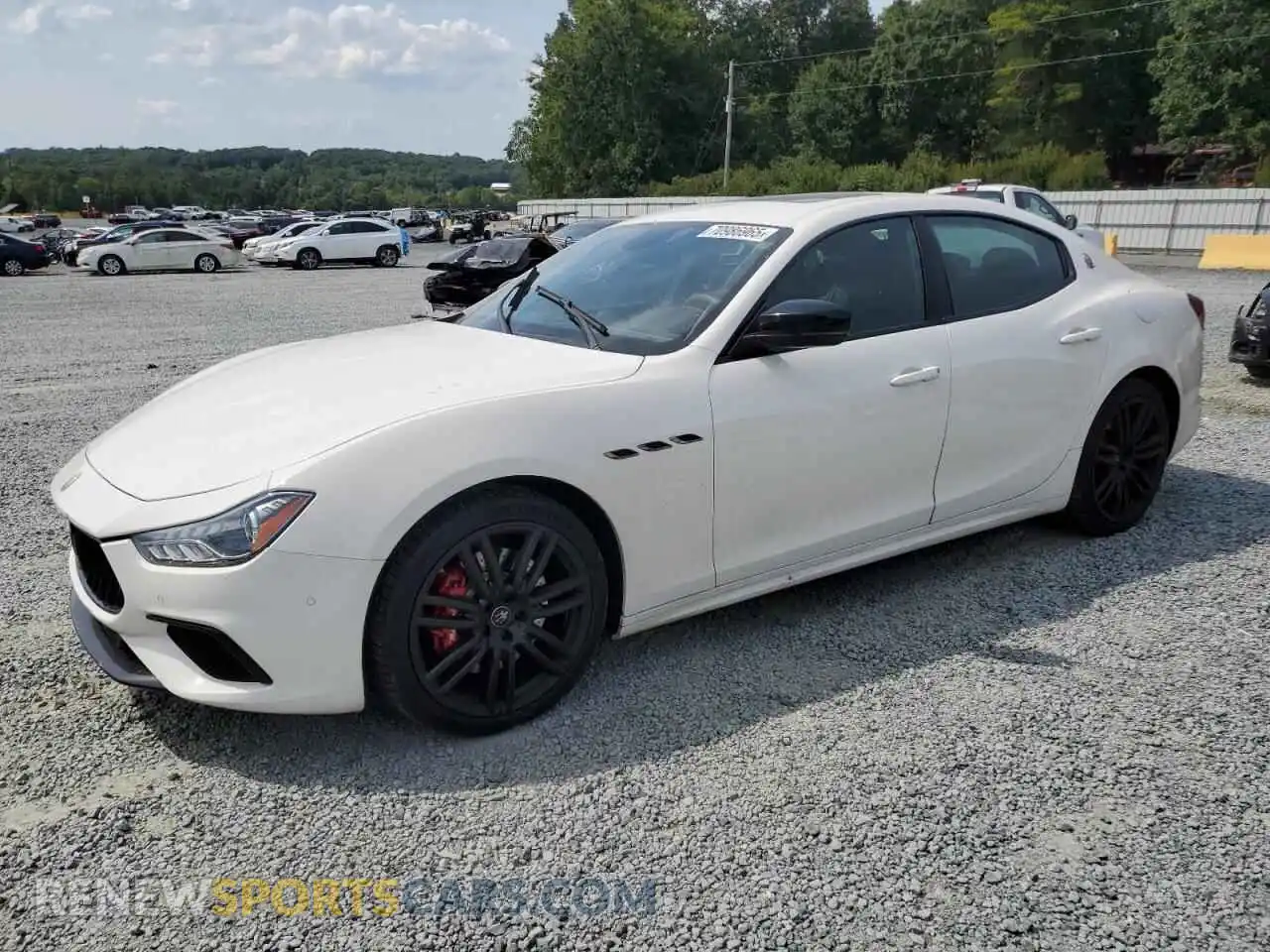 1 Photograph of a damaged car ZAM57XSA0M1365922 MASERATI ALL MODELS 2021