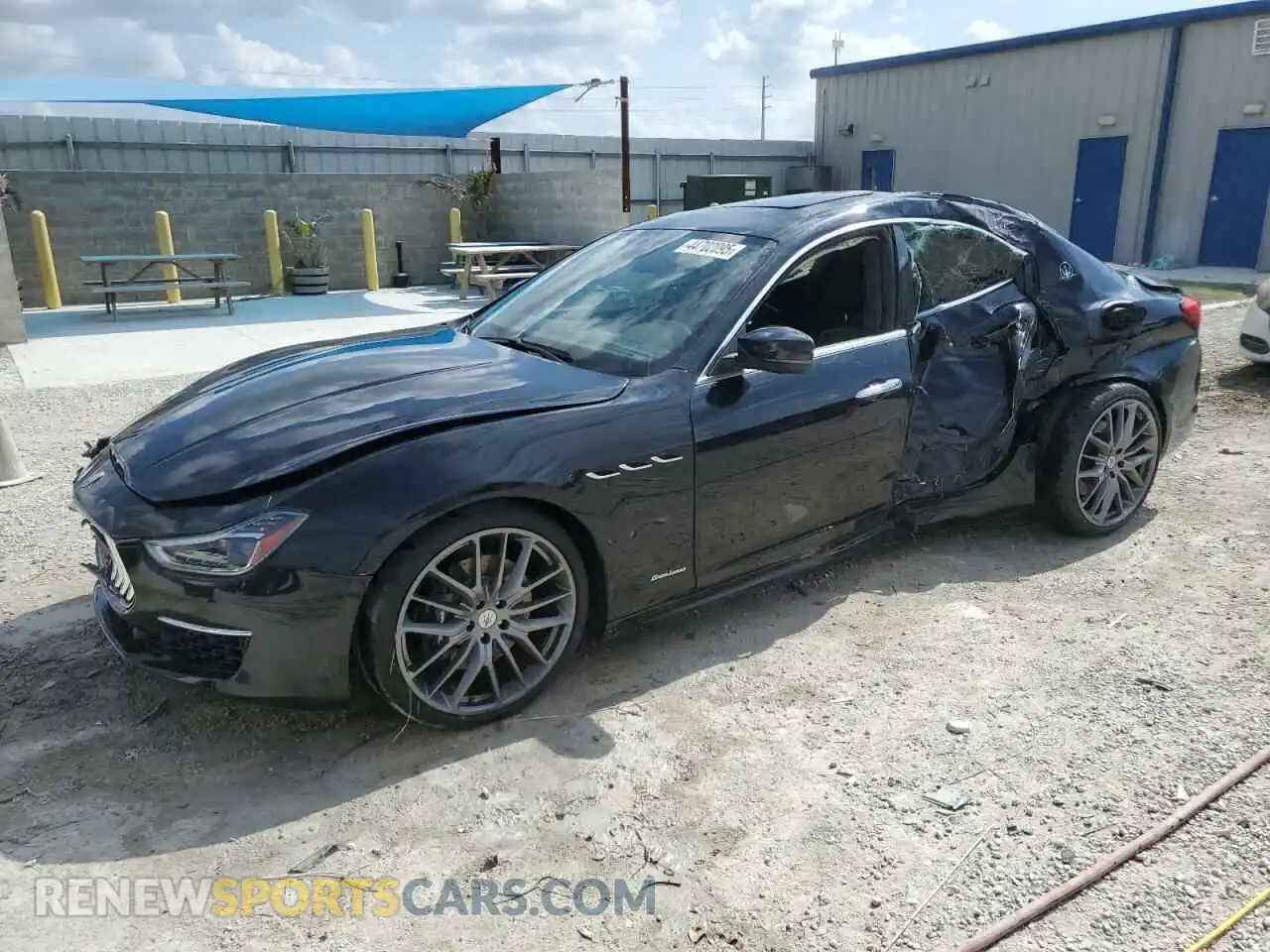 1 Photograph of a damaged car ZAM57YSL4M1360844 MASERATI ALL MODELS 2021