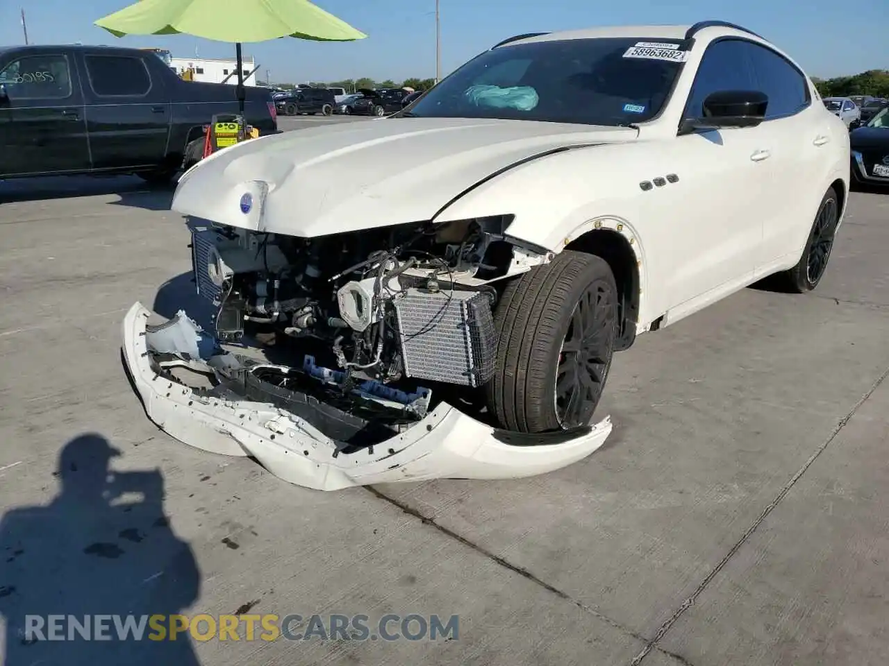 2 Photograph of a damaged car ZN661XUA9MX363041 MASERATI ALL MODELS 2021
