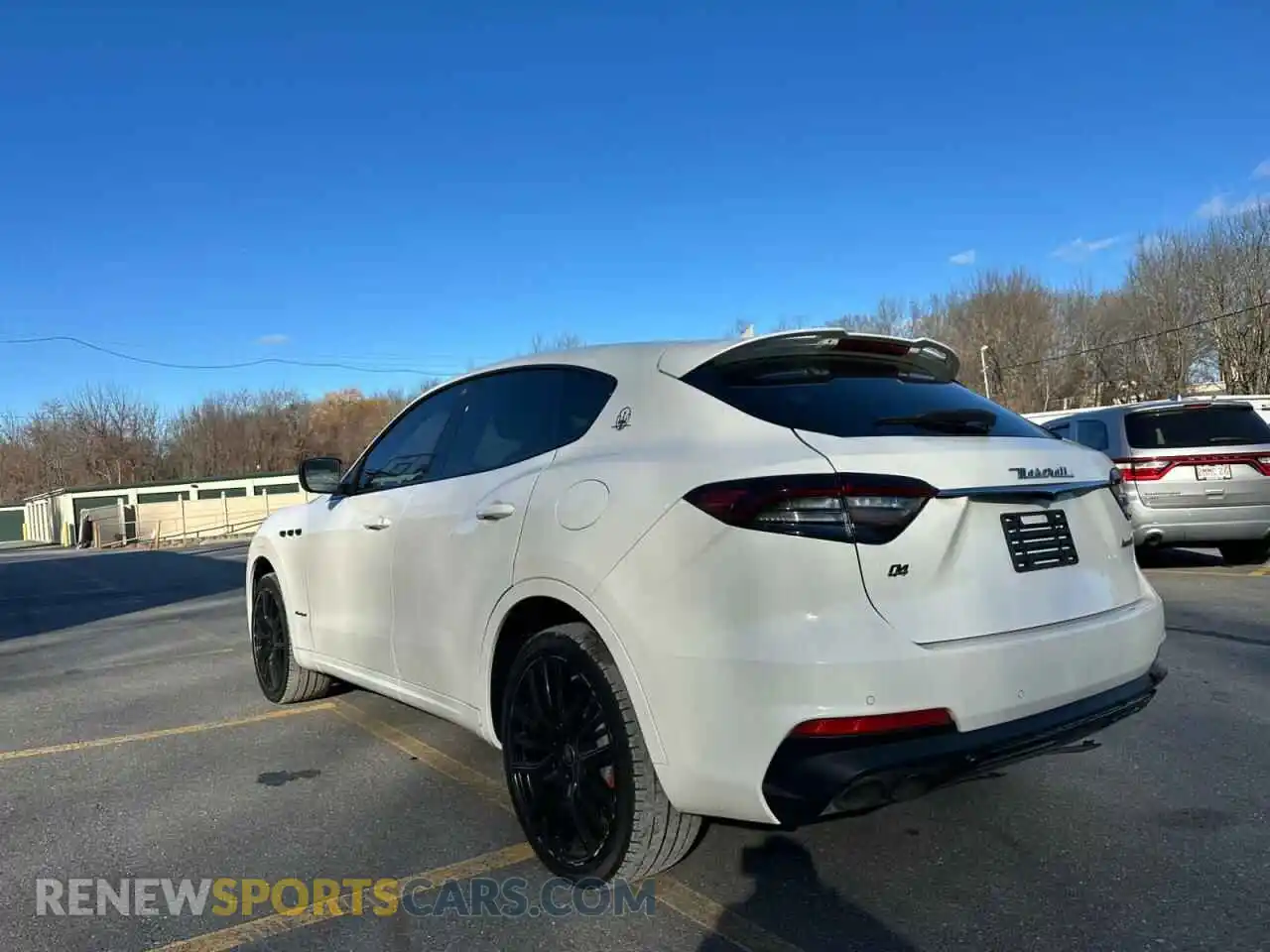 2 Photograph of a damaged car ZN661XUS4MX379740 MASERATI ALL MODELS 2021