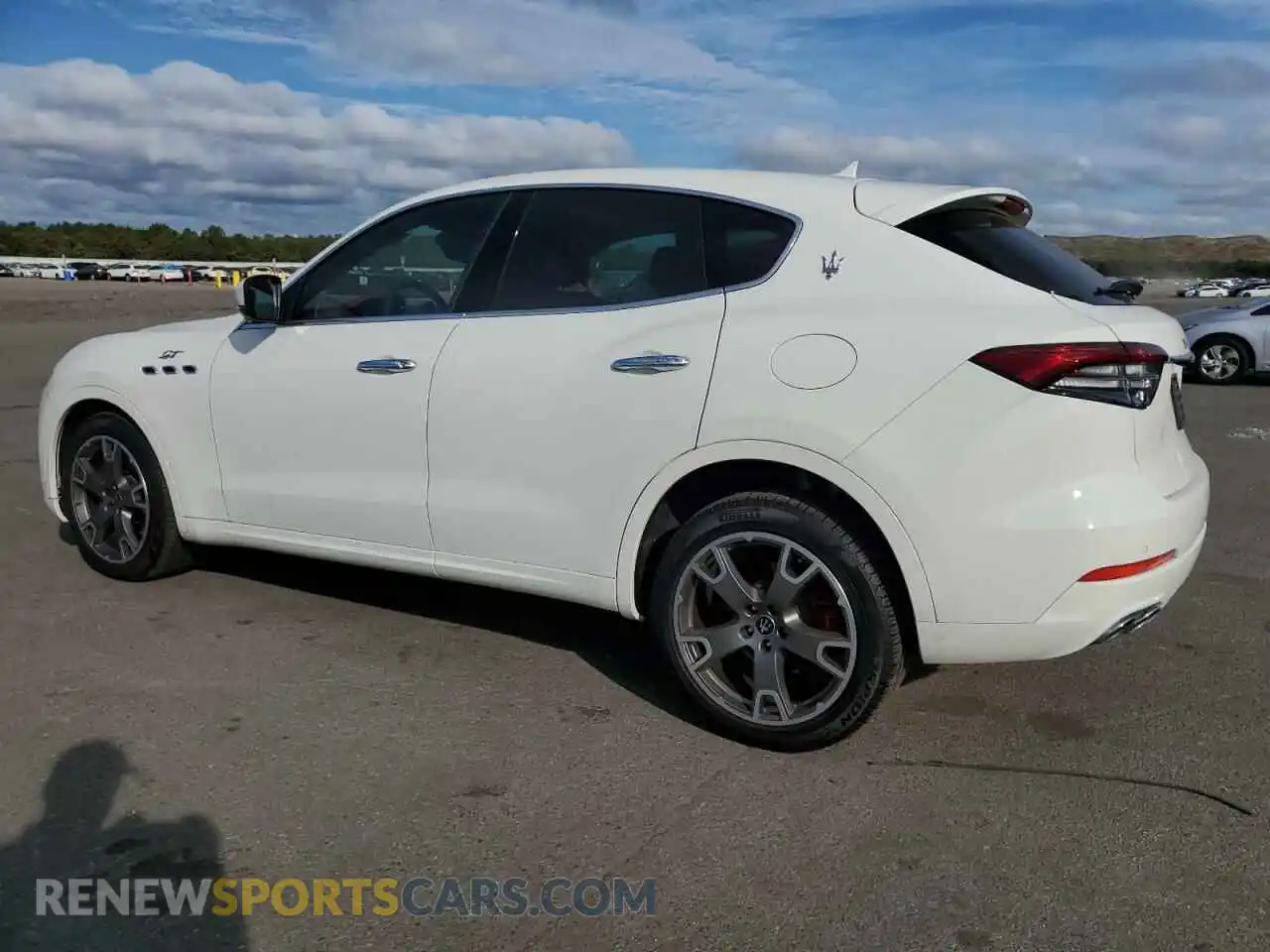 2 Photograph of a damaged car ZN661XUA6PX423569 MASERATI ALL MODELS 2023